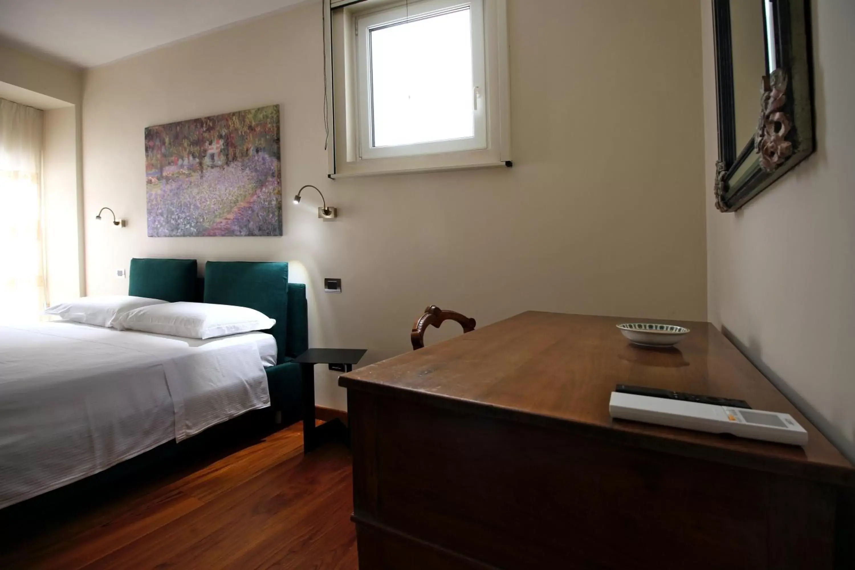 Photo of the whole room, Bed in Residenza San Flaviano, Relais di Charme