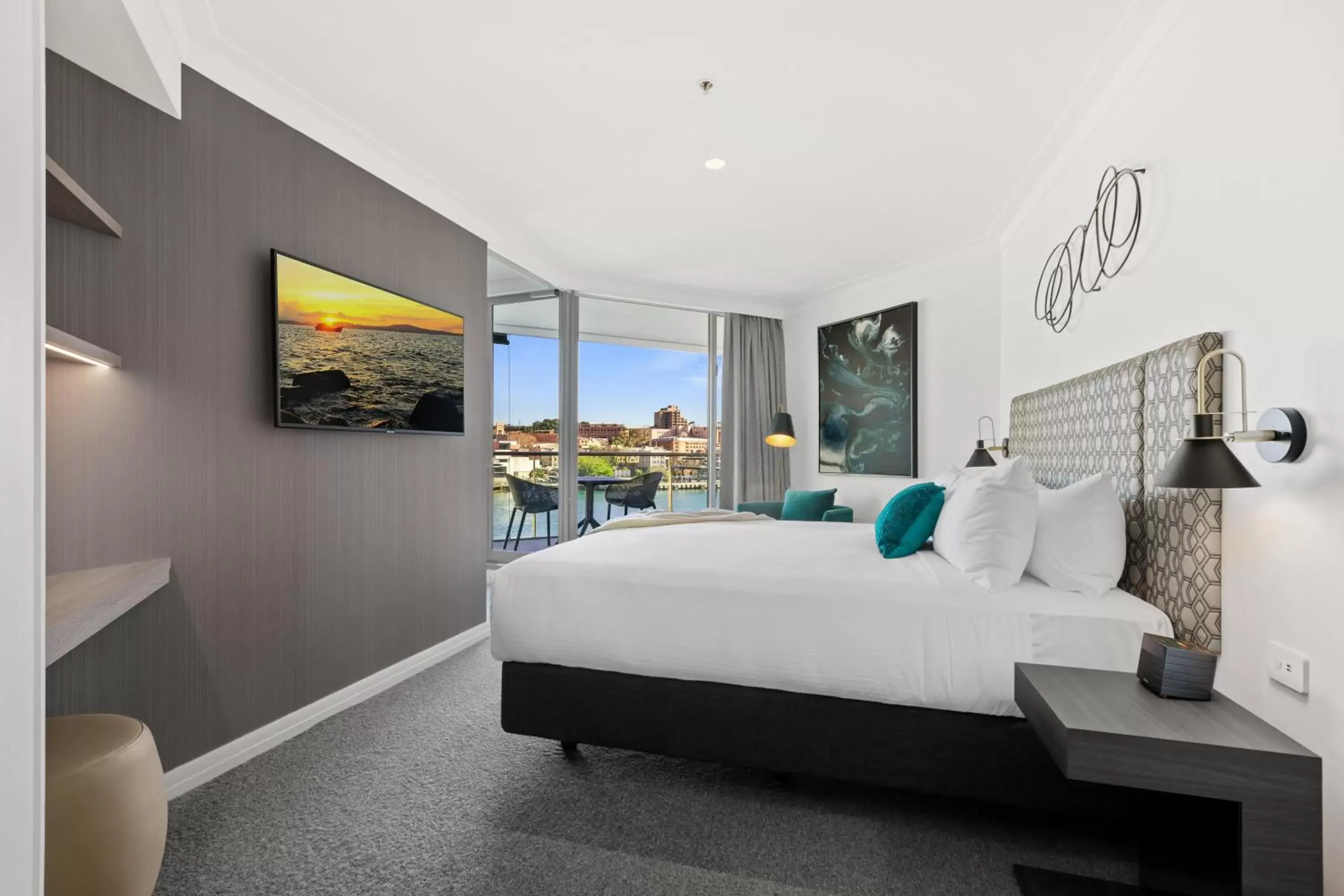 Bedroom in Pullman Quay Grand Sydney Harbour