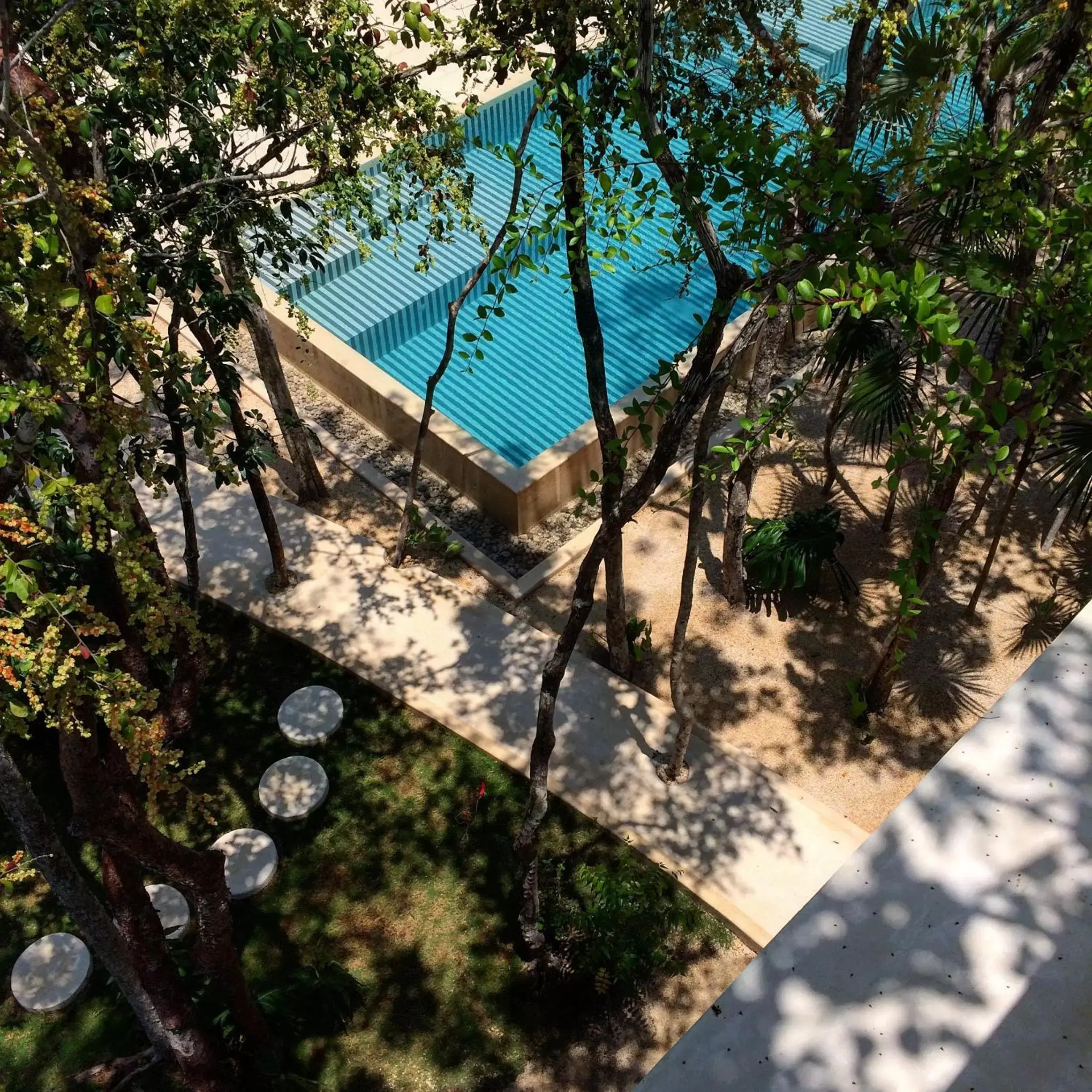 Garden, Pool View in Hotel Tiki Tiki Tulum