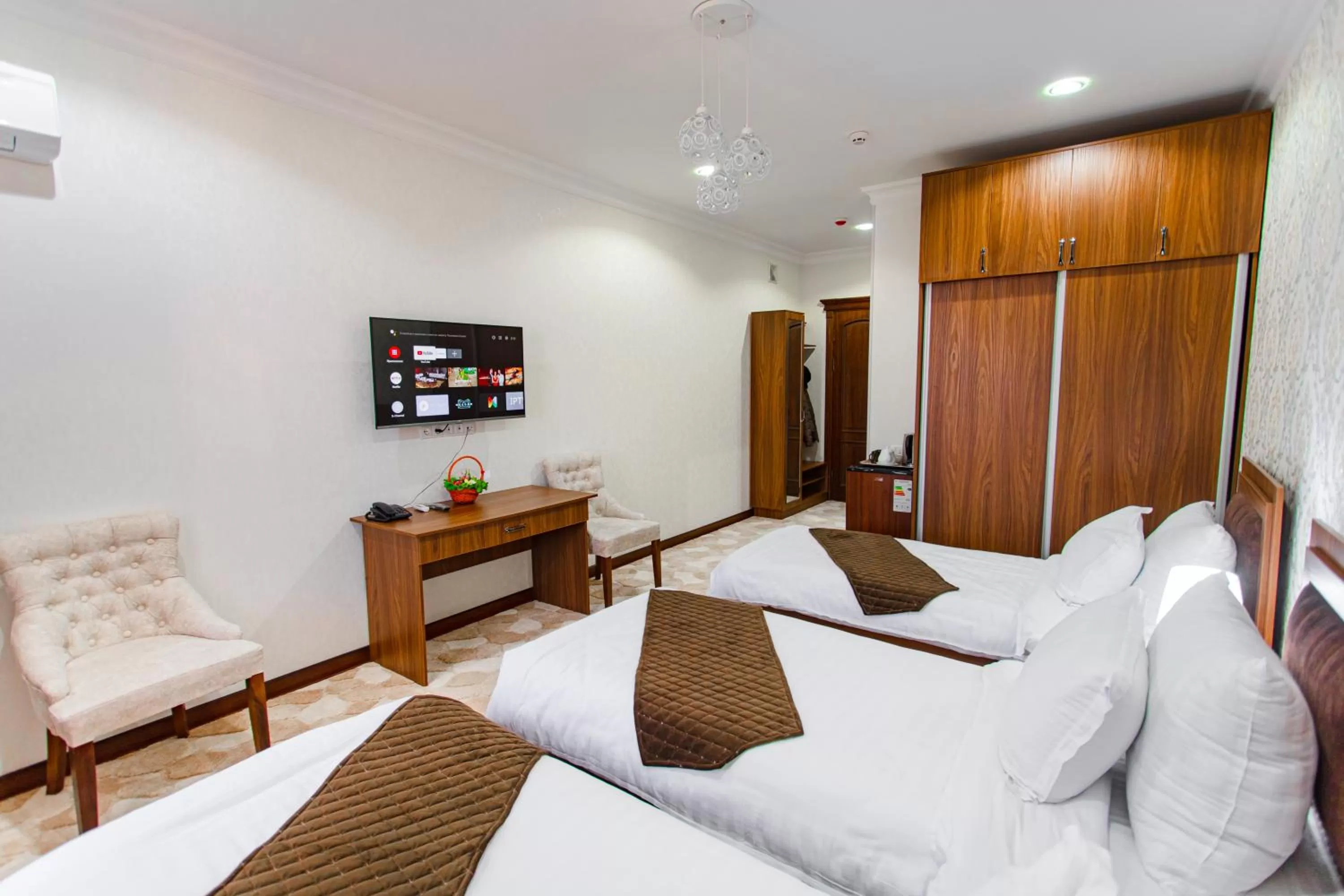 Photo of the whole room in HOTEL Diyor Gold