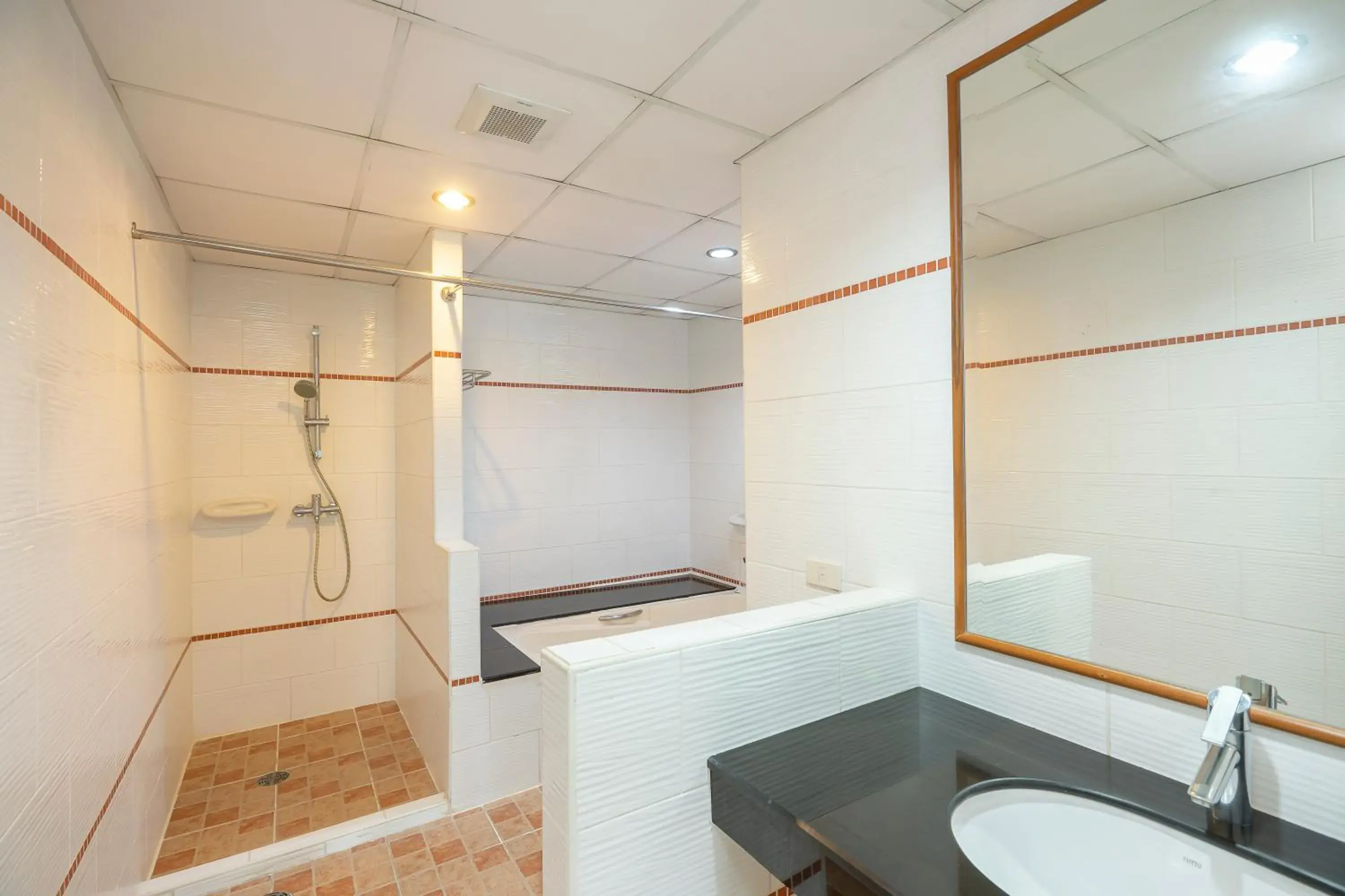 Shower, Bathroom in Bella Villa Cabana