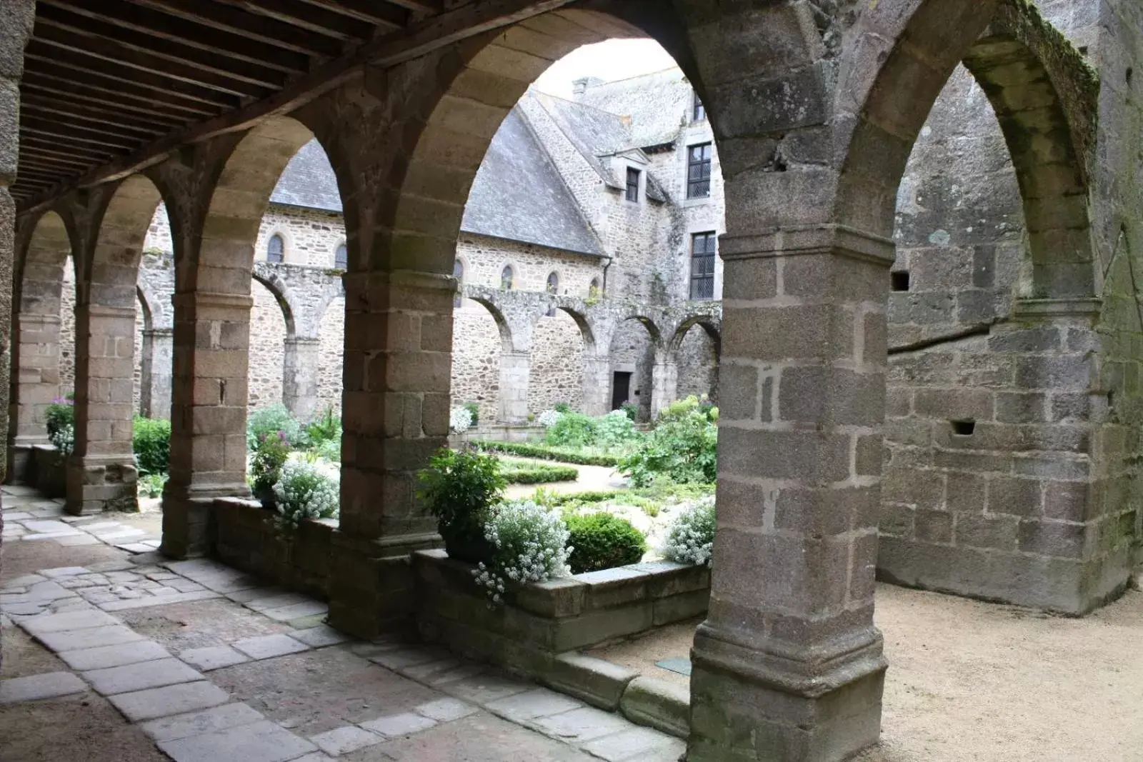 Nearby landmark in La Tocade Del Arte - Dinan