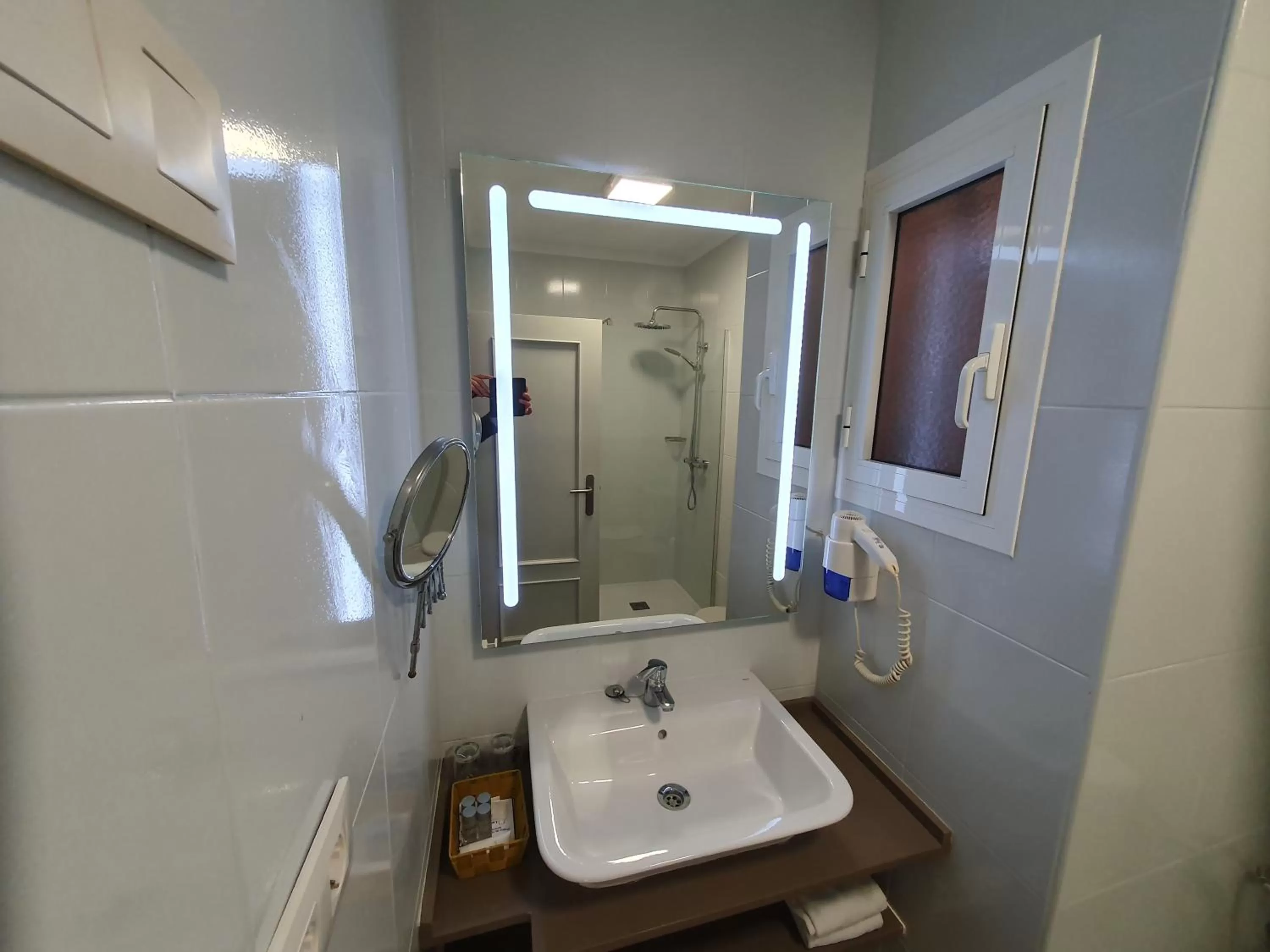 Bathroom in Hotel La Carreta