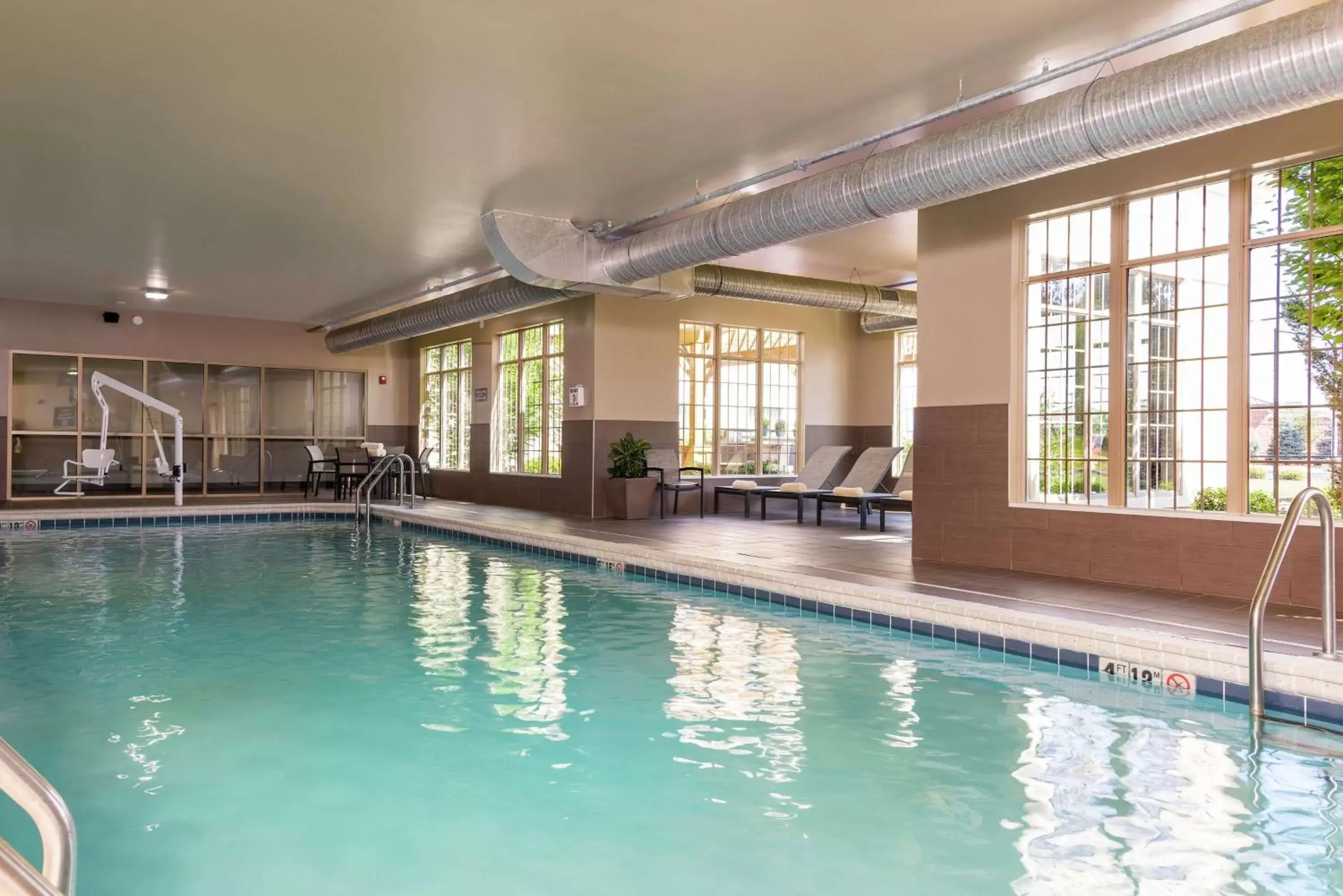 Pool view in Homewood Suites by Hilton Columbus/Polaris Pool view in Homewood Suites by Hilton Columbus/Polaris