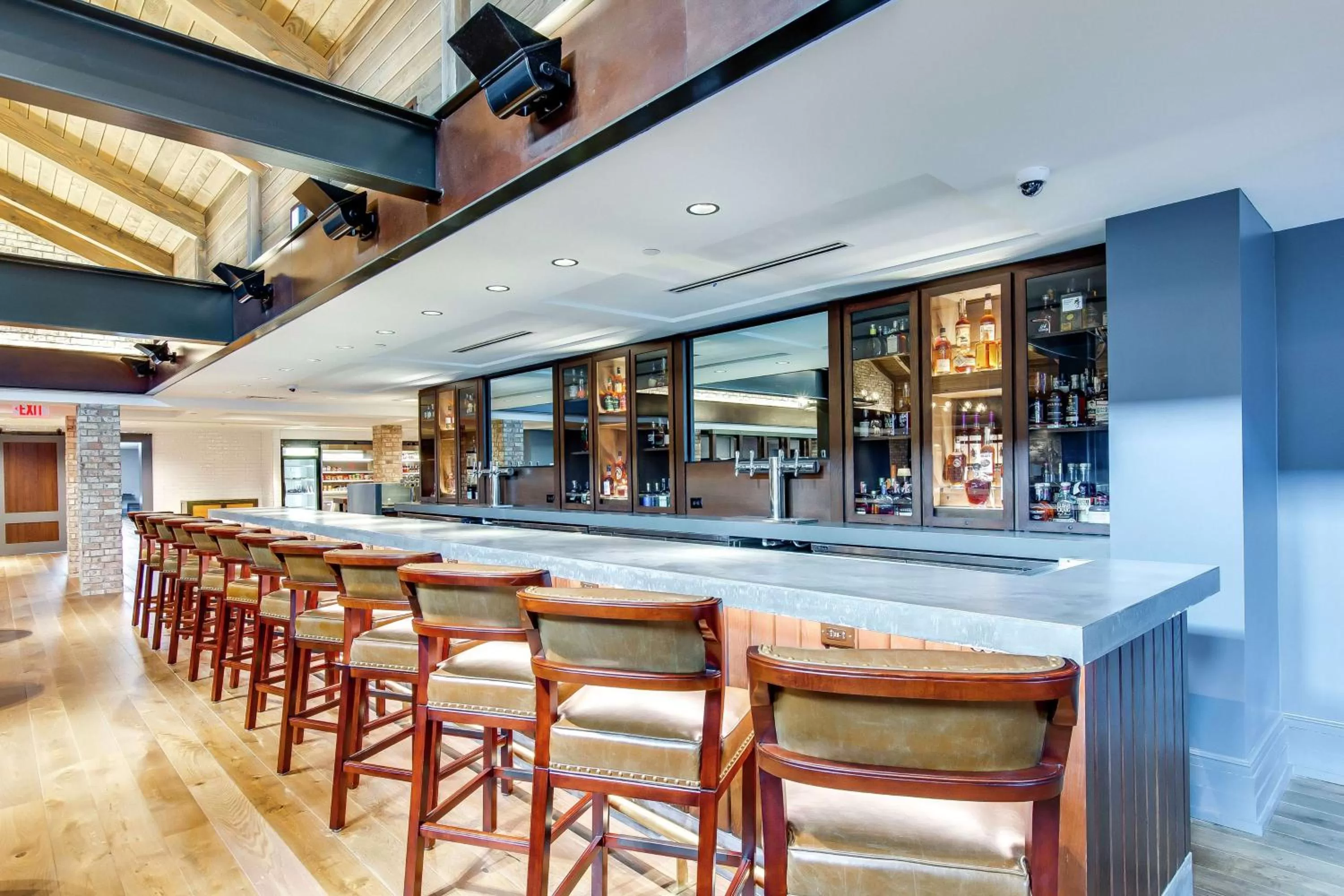 Lounge or bar in The Campbell House Lexington, Curio Collection by Hilton