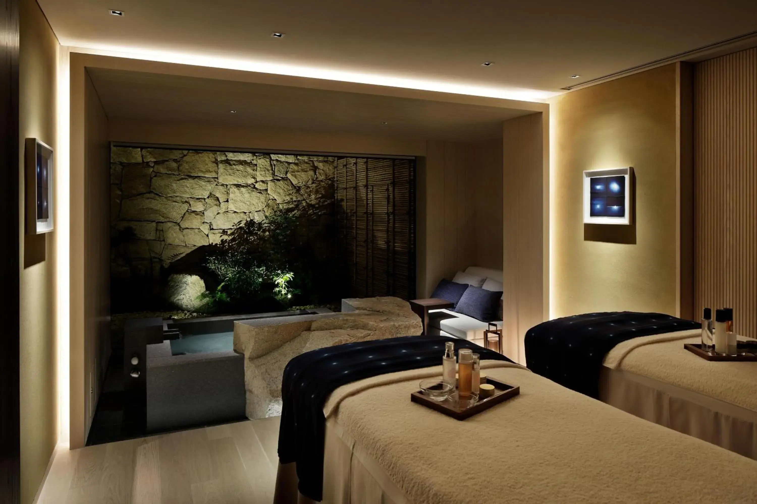 Spa and wellness centre/facilities, Bed in HOTEL THE MITSUI KYOTO, a Luxury Collection Hotel & Spa