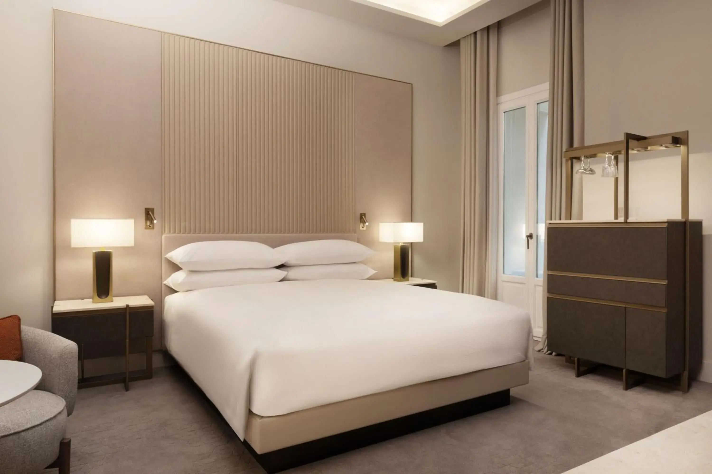 Photo of the whole room, Bed in JW Marriott Hotel Madrid