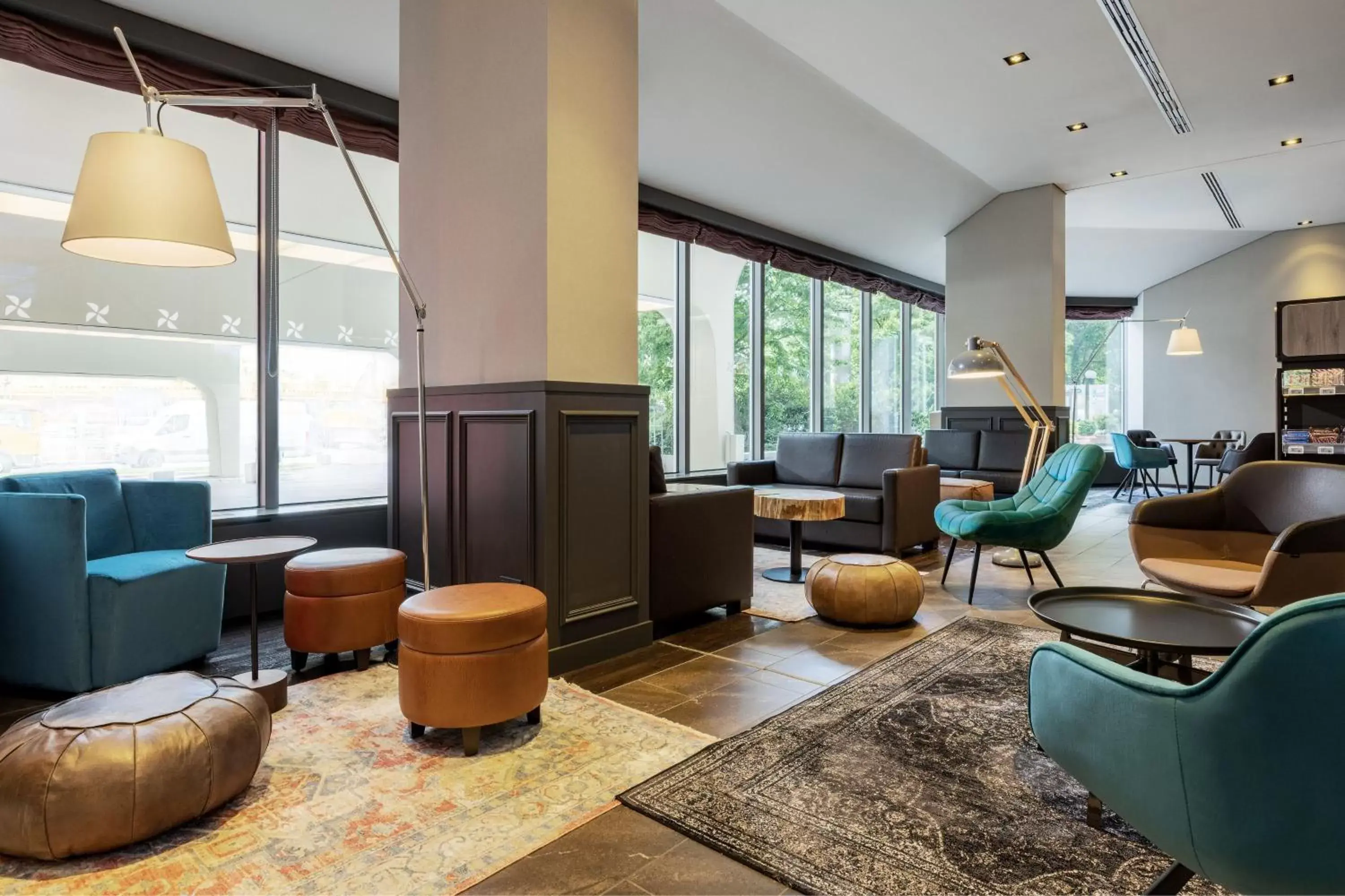 Lobby or reception, Seating Area in Four Points by Sheraton Munich Arabellapark