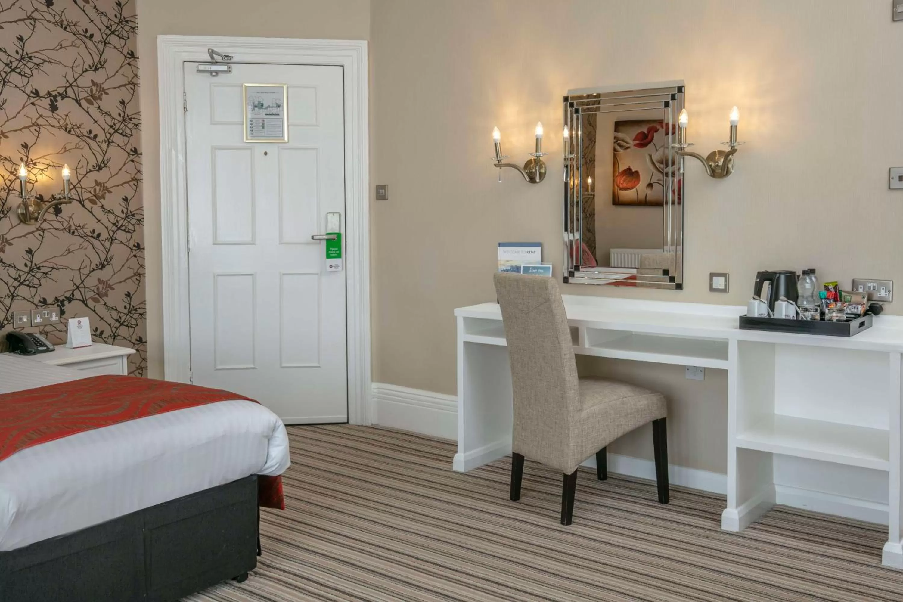 Bedroom, Bed in Burlington Hotel, BW Premier Collection by Best Western