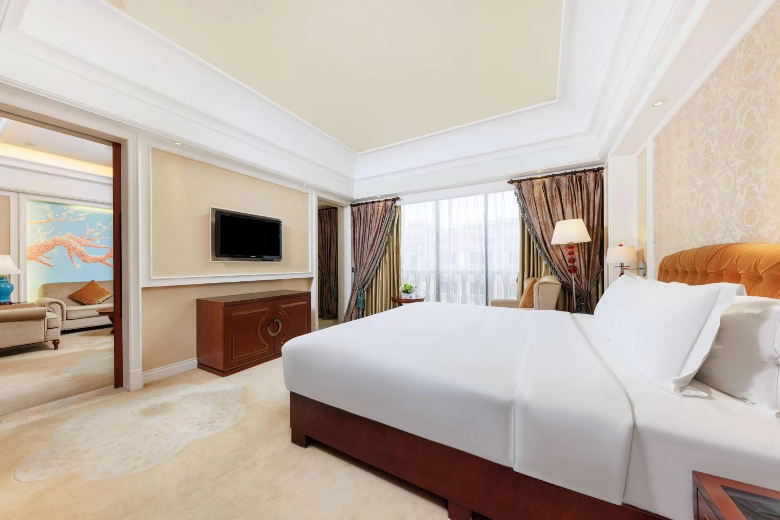 Photo of the whole room, Bed in WYNDHAM Foshan shunde