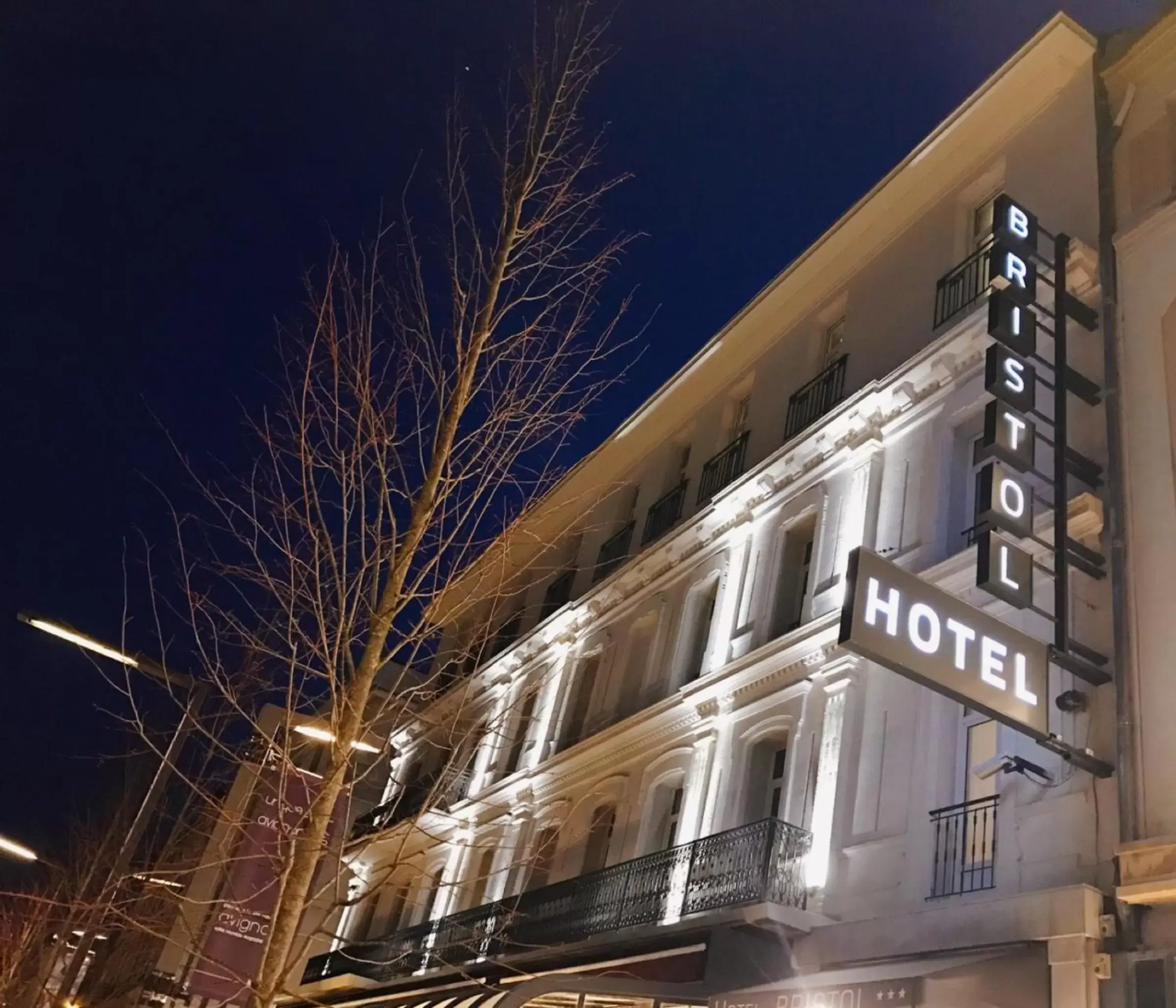 Facade/entrance in Hôtel Le Bristol Facade/entrance in Hôtel Le Bristol