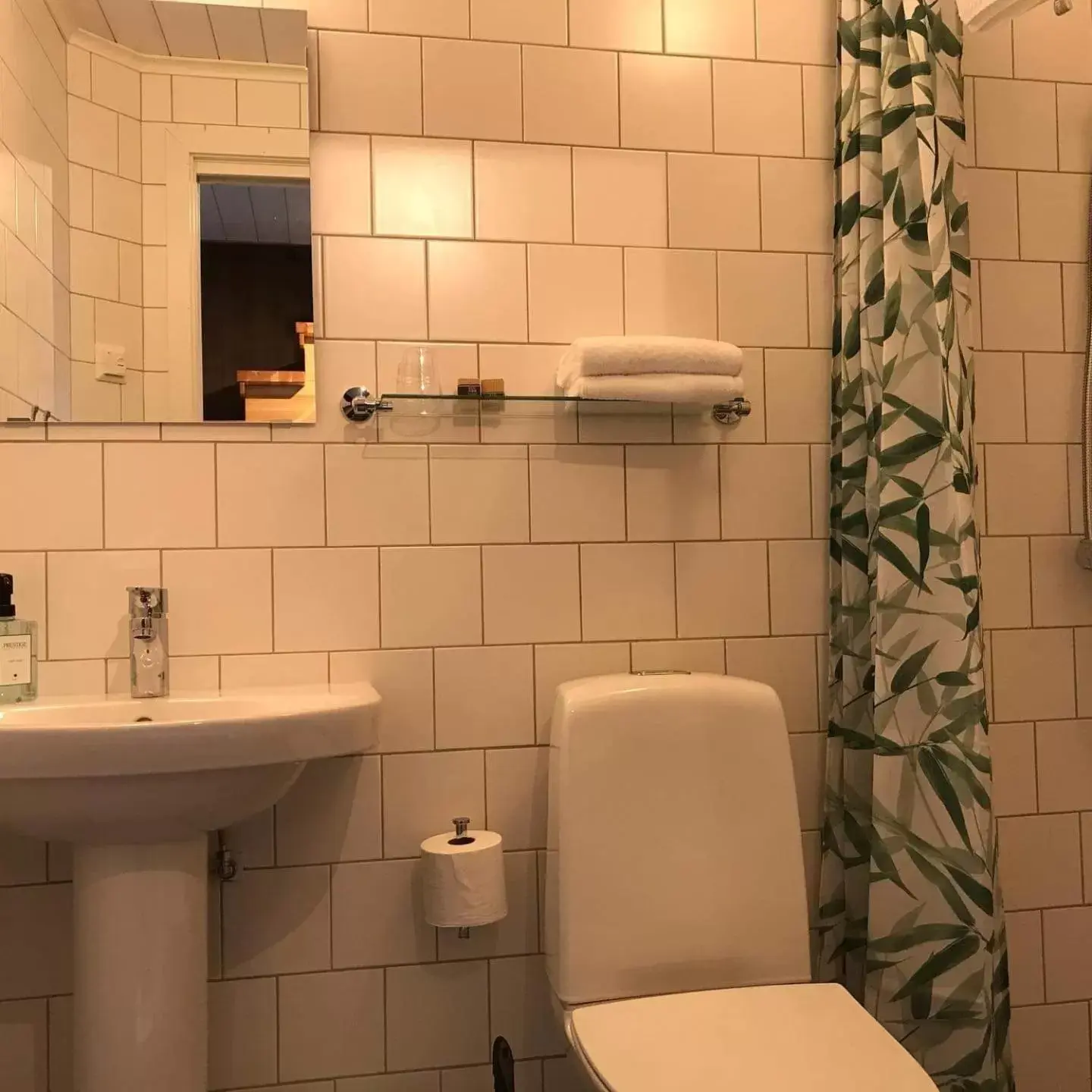 Shower, Bathroom in Hotell Park