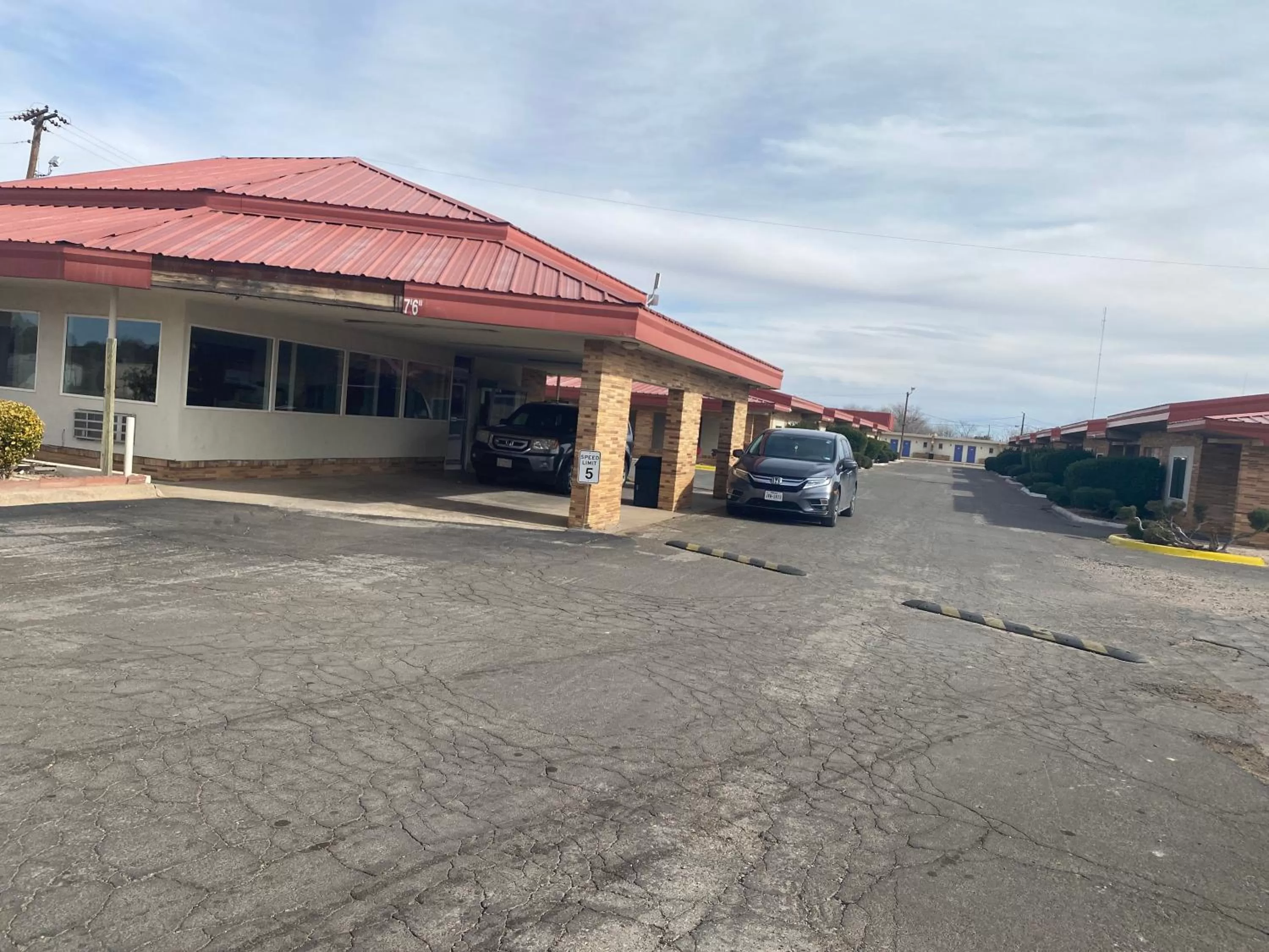 Property Building in Executive Inn