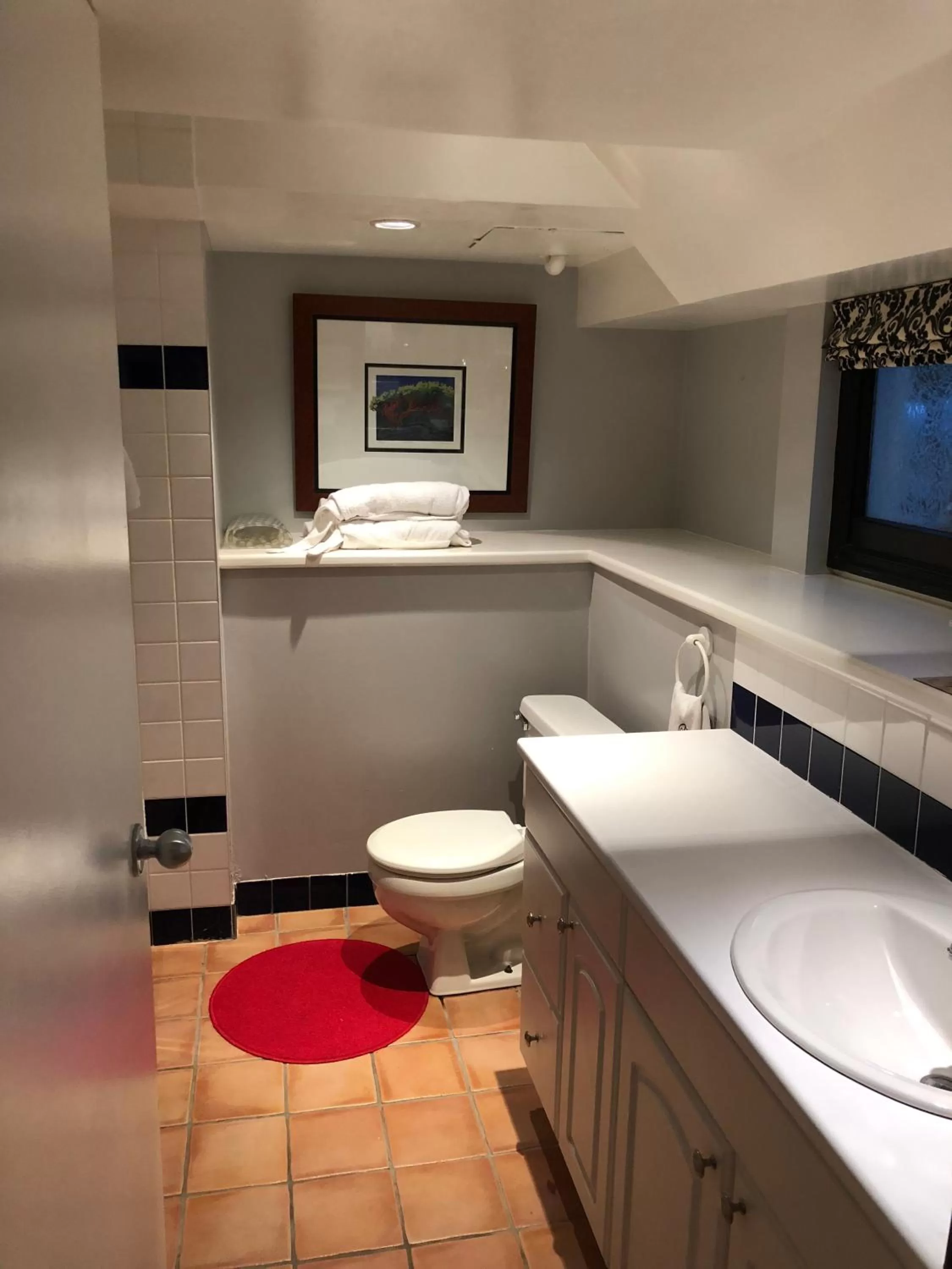 Bathroom in Barclay House Bed and Breakfast