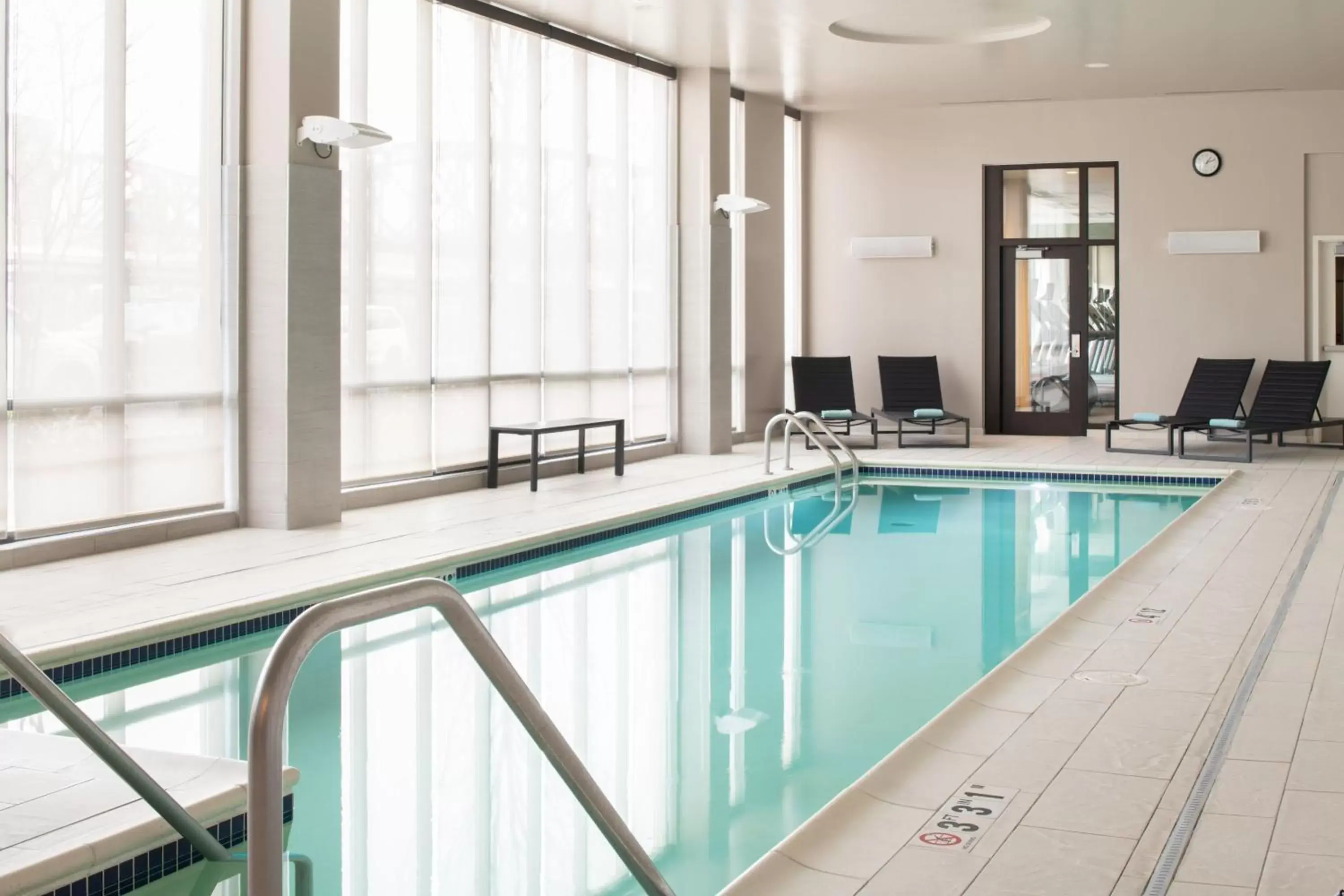 Swimming Pool in Residence Inn by Marriott Portland Downtown/Pearl District