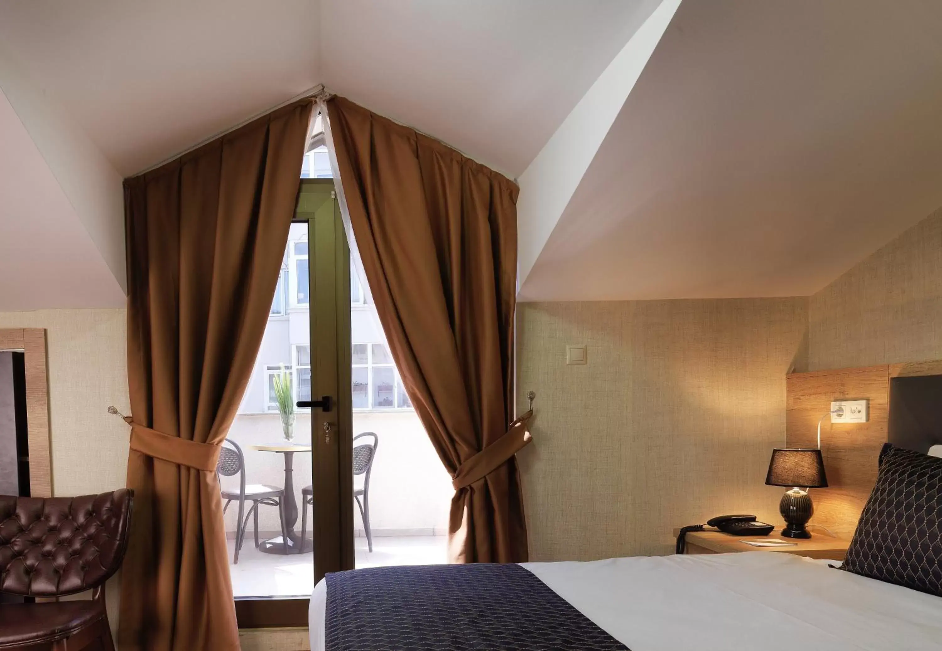 Massage, Bed in Jaff Hotels & Spa Nisantasi