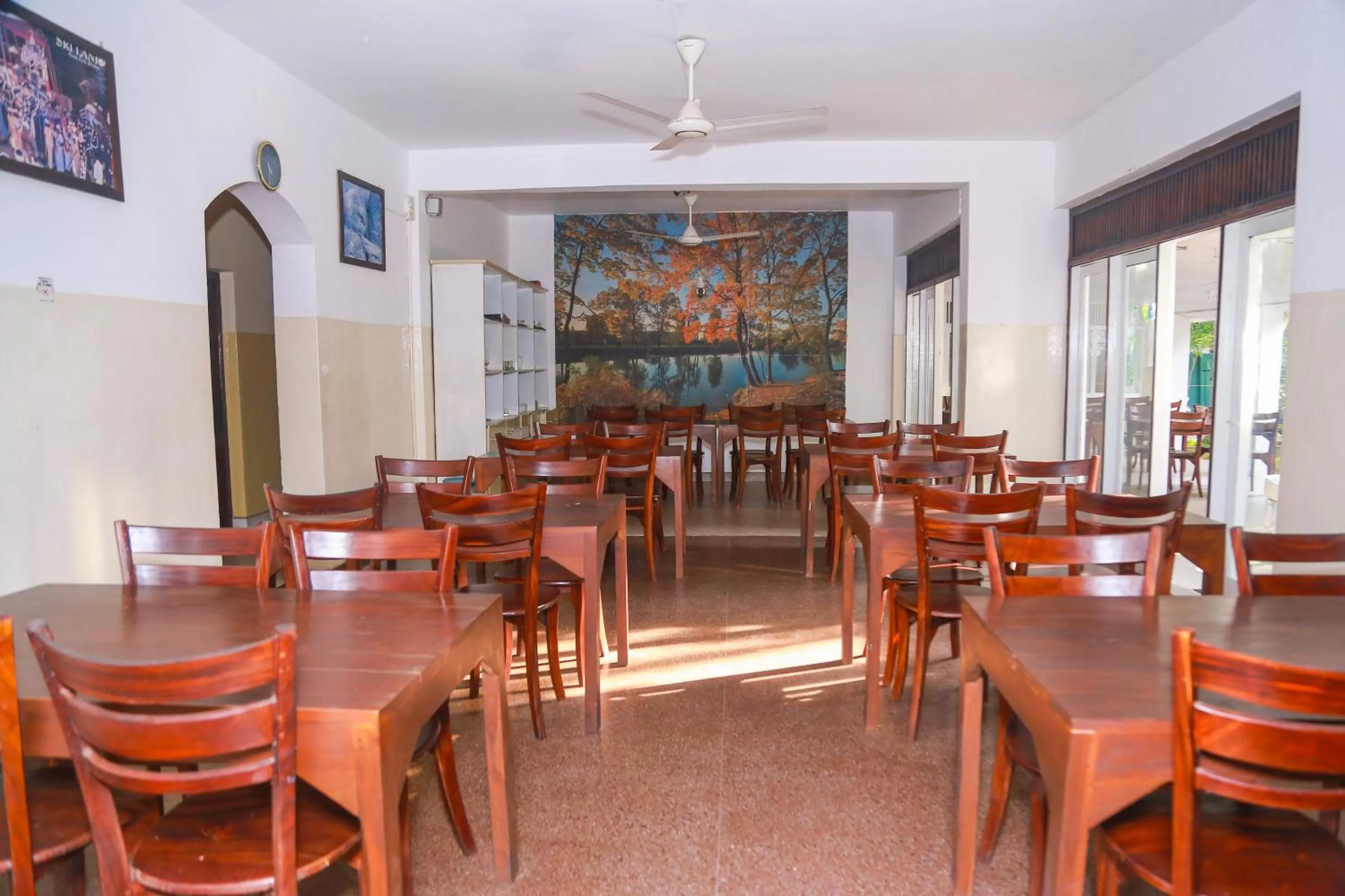 Property building in Milano Tourist Rest