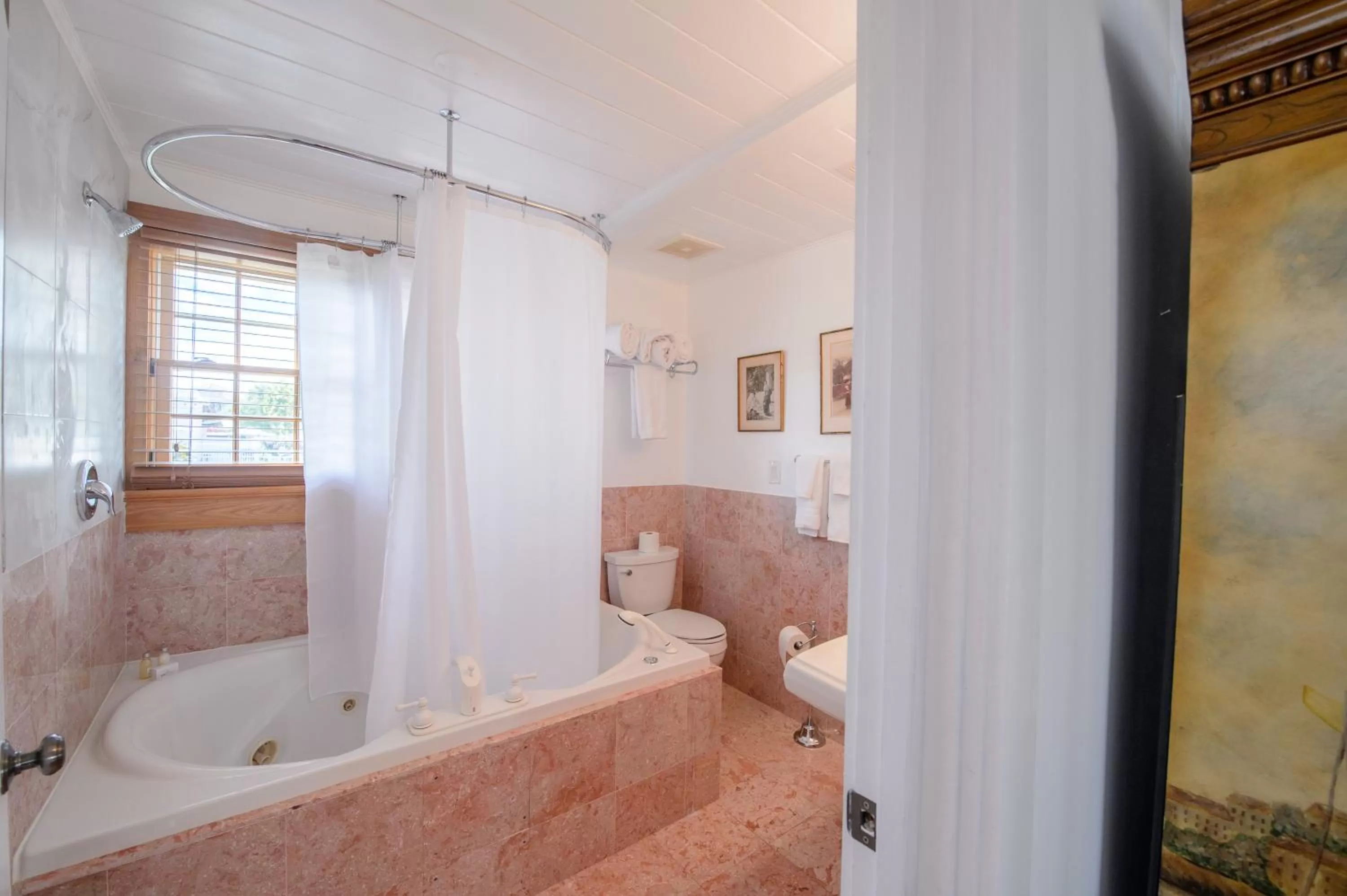 Toilet in Old Colorado Inn