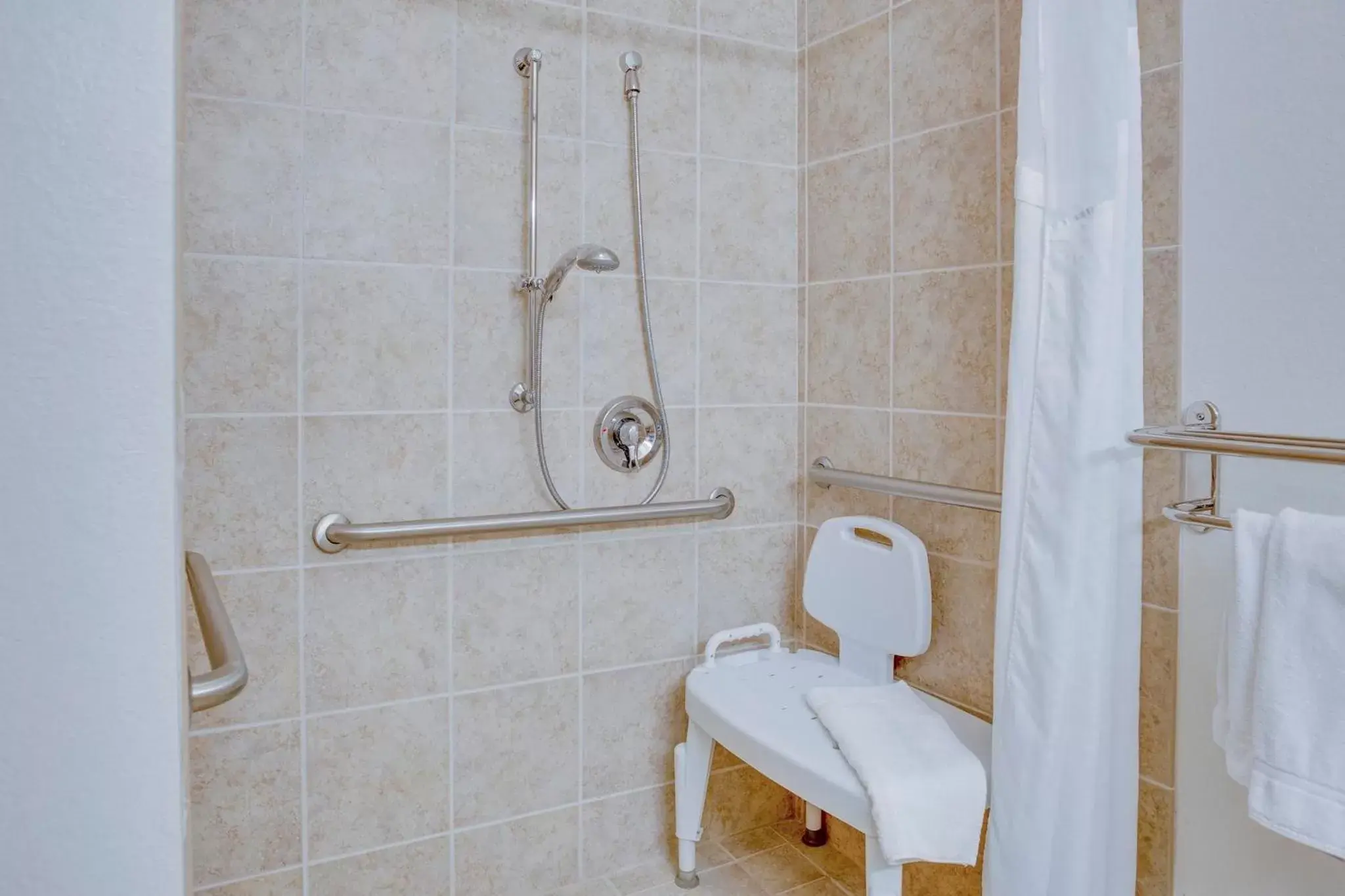 Photo of the whole room, Bathroom in Holiday Inn Express Hotel & Suites Oklahoma City-Bethany, an IHG Hotel