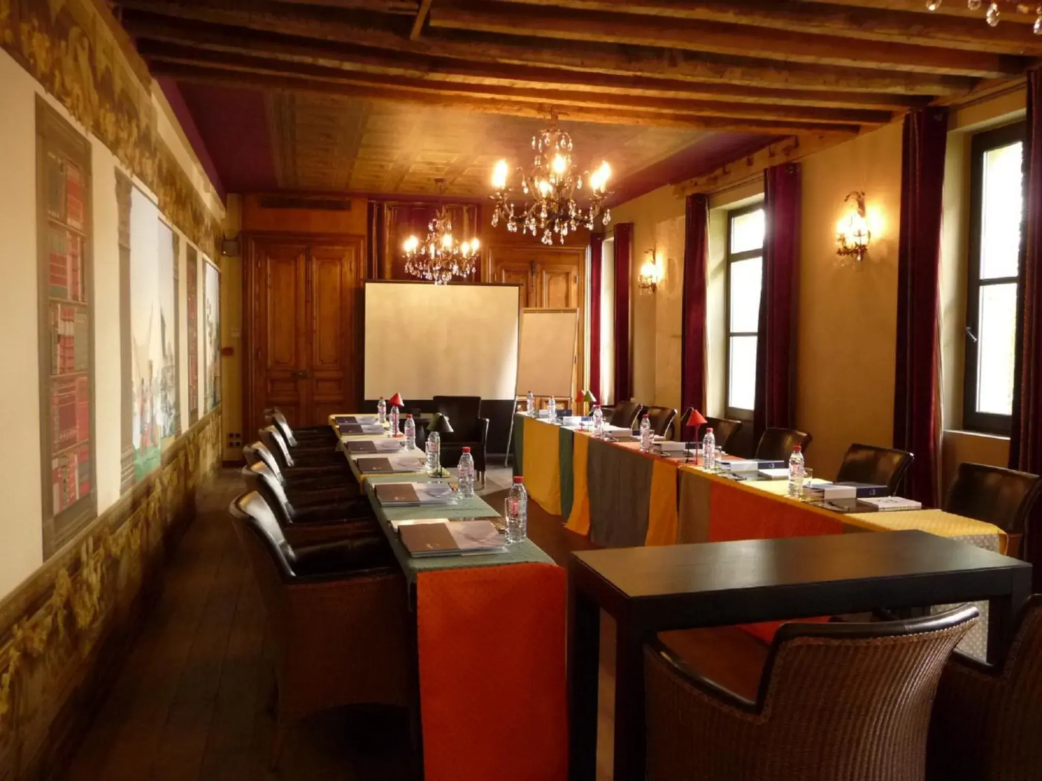 Banquet/Function facilities in Le Relais Monceau