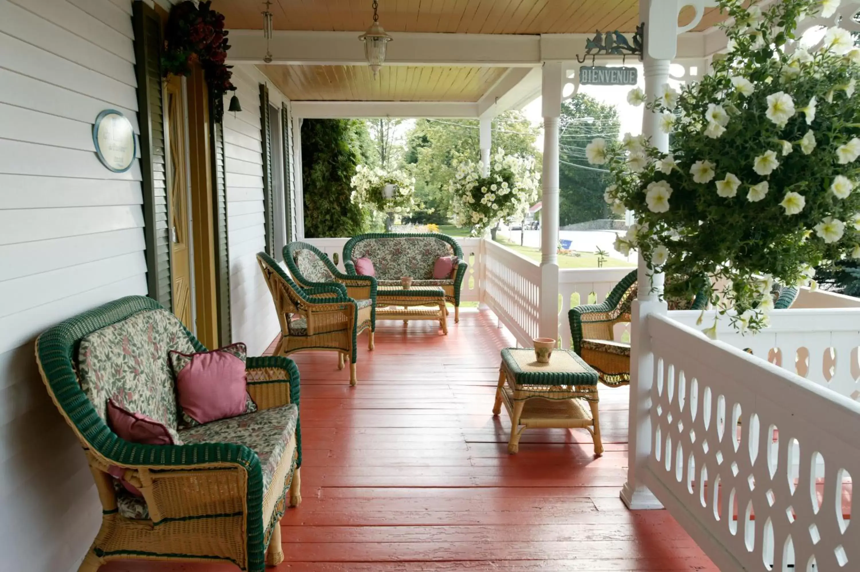 Balcony/Terrace, Seating Area in Au Manoir de la rue Merry