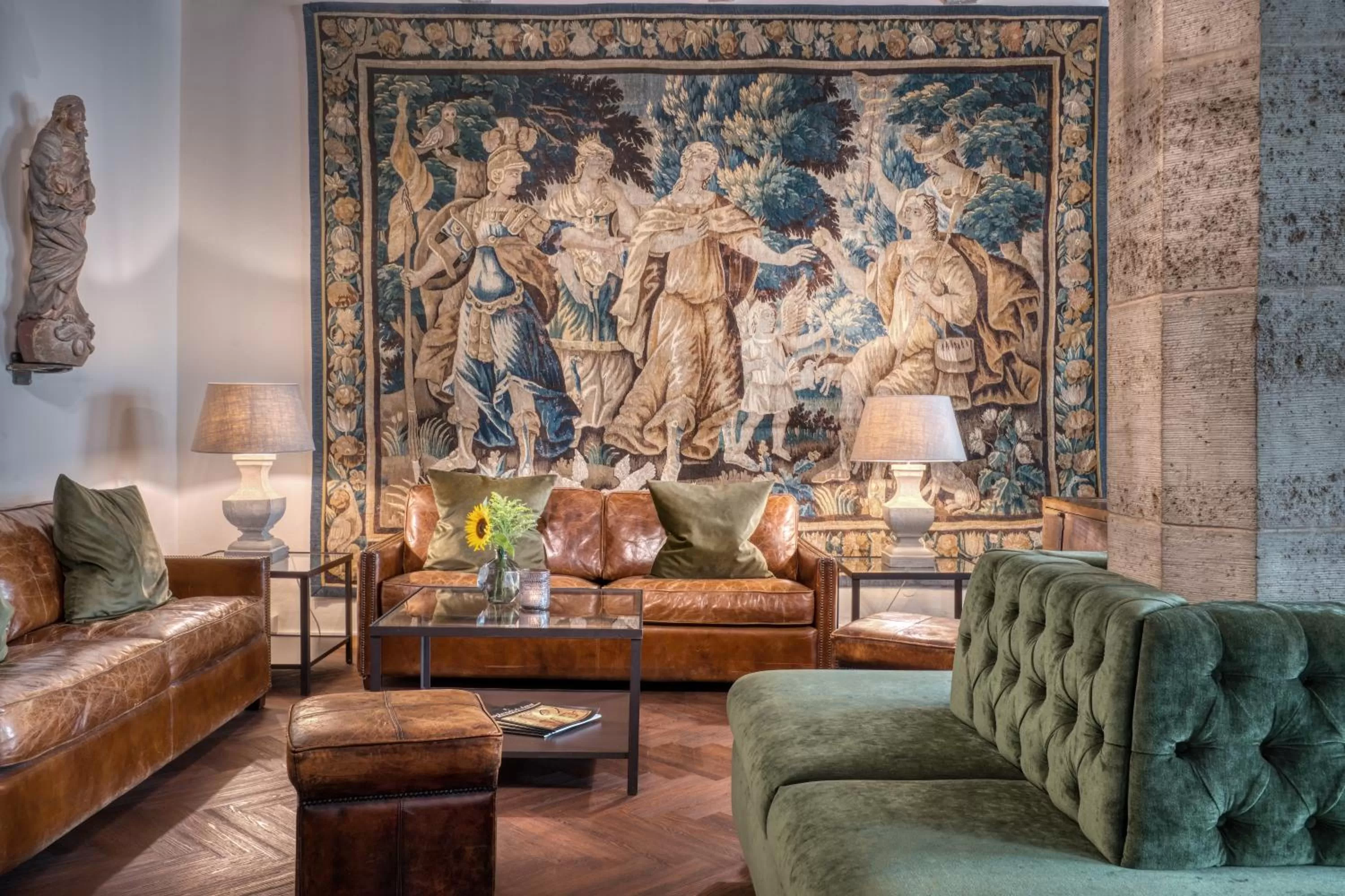 Property building in Hotel Eisenhut