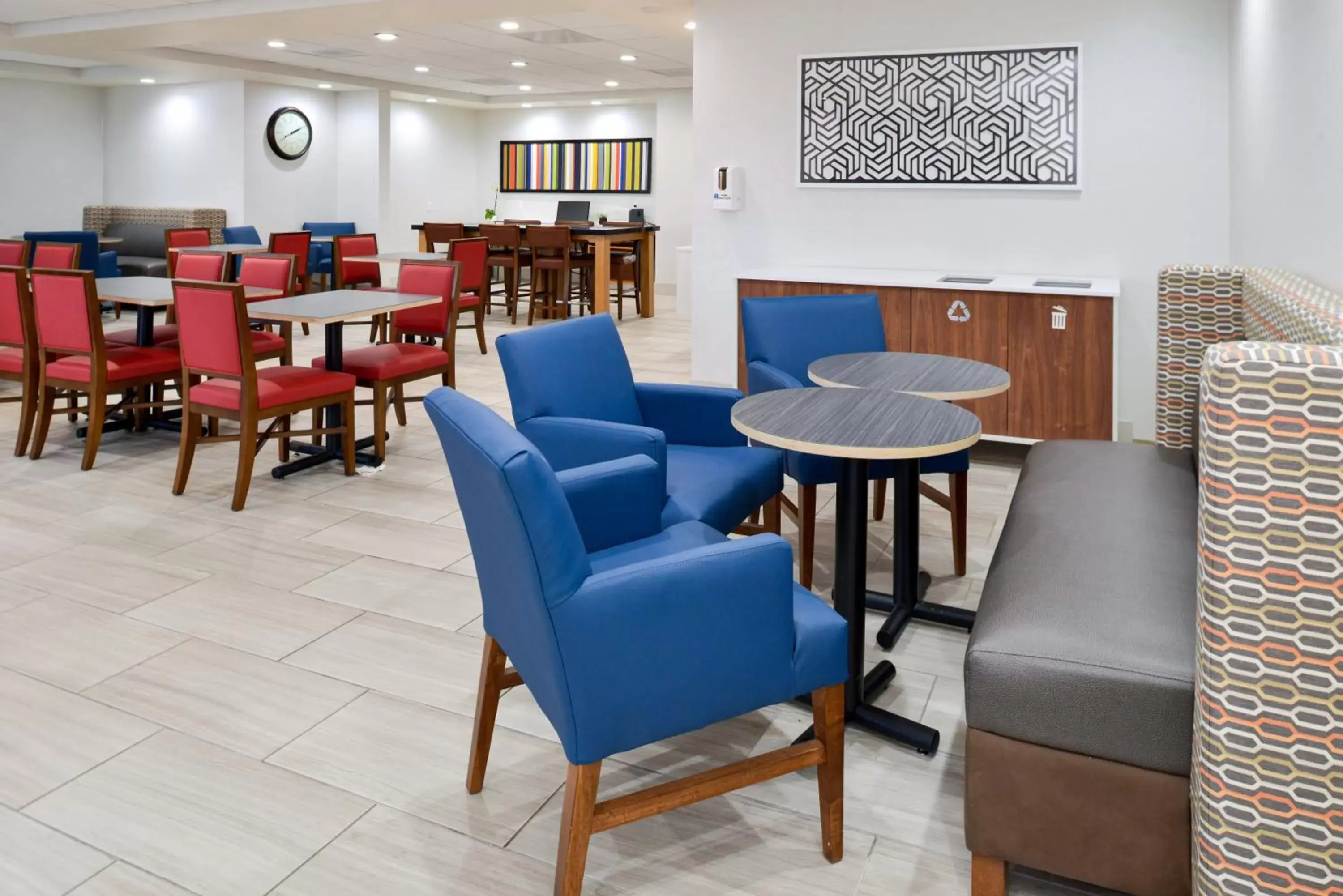 Restaurant/places to eat in Holiday Inn Express Lodi by IHG Restaurant/places to eat in Holiday Inn Express Lodi by IHG