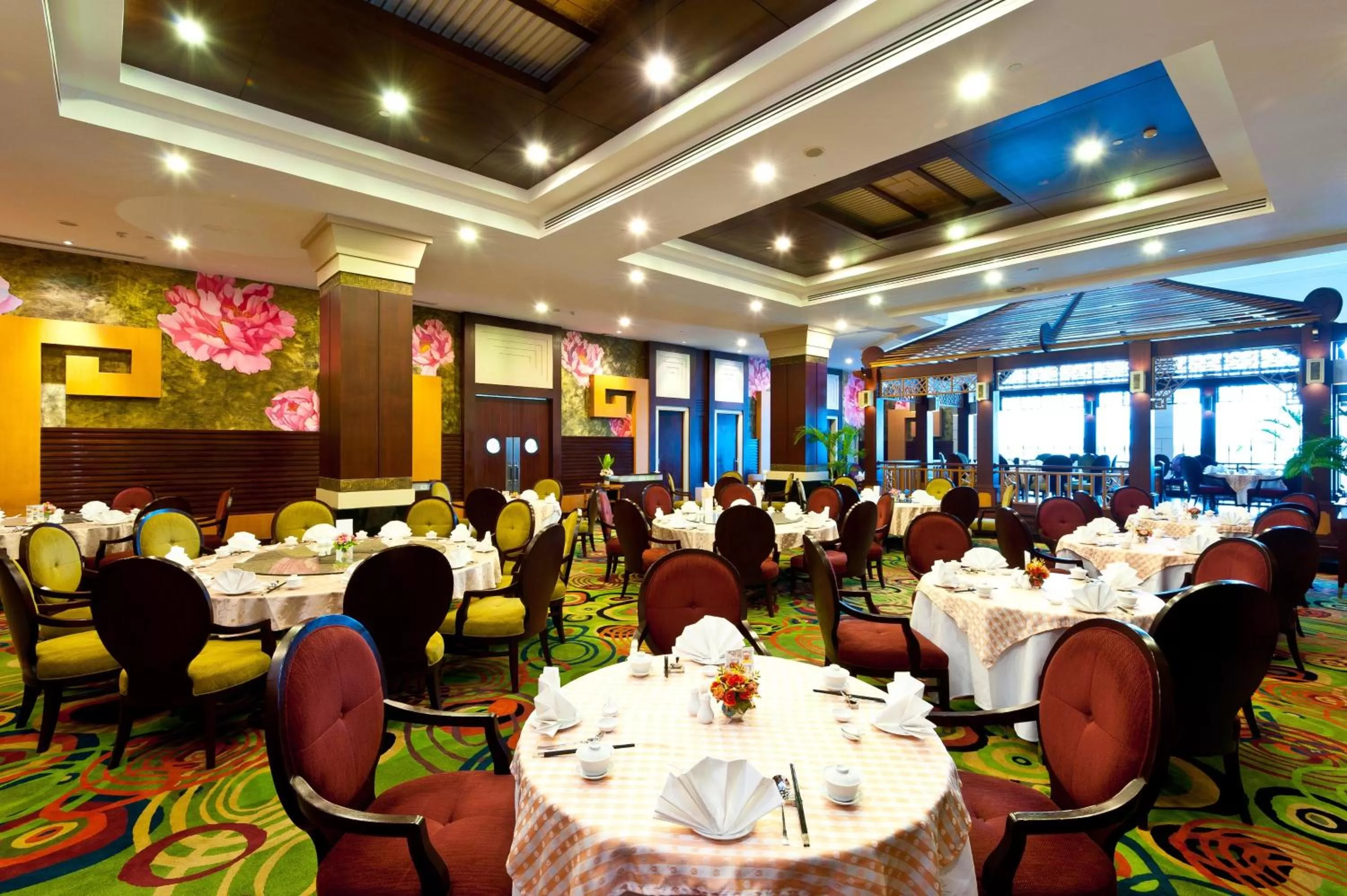 Restaurant/places to eat in Grand Pacific Sovereign Resort & Spa