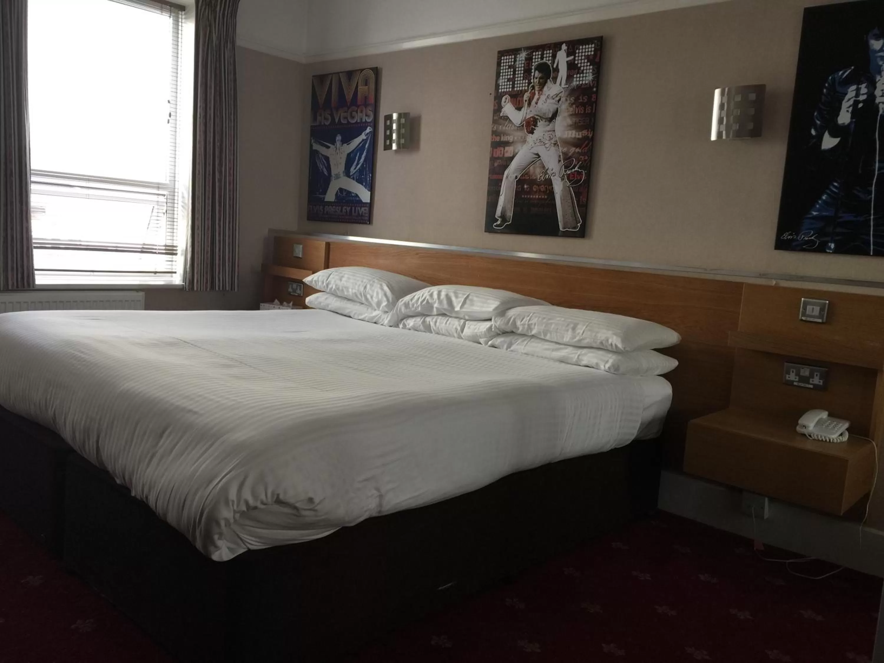 Bed in Hotel Celebrity Bournemouth East Cliff by Villare hotels