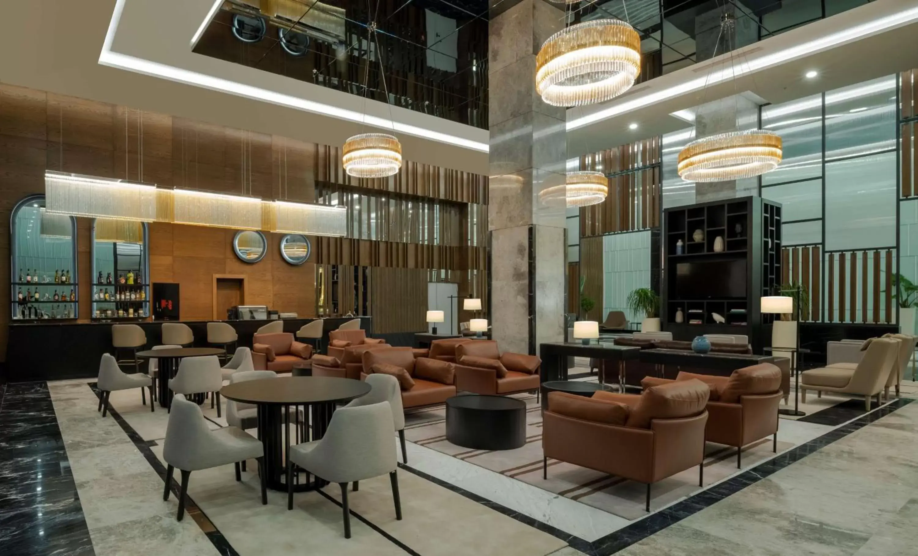 Lounge or bar, Lounge/Bar in DoubleTree by Hilton Manisa