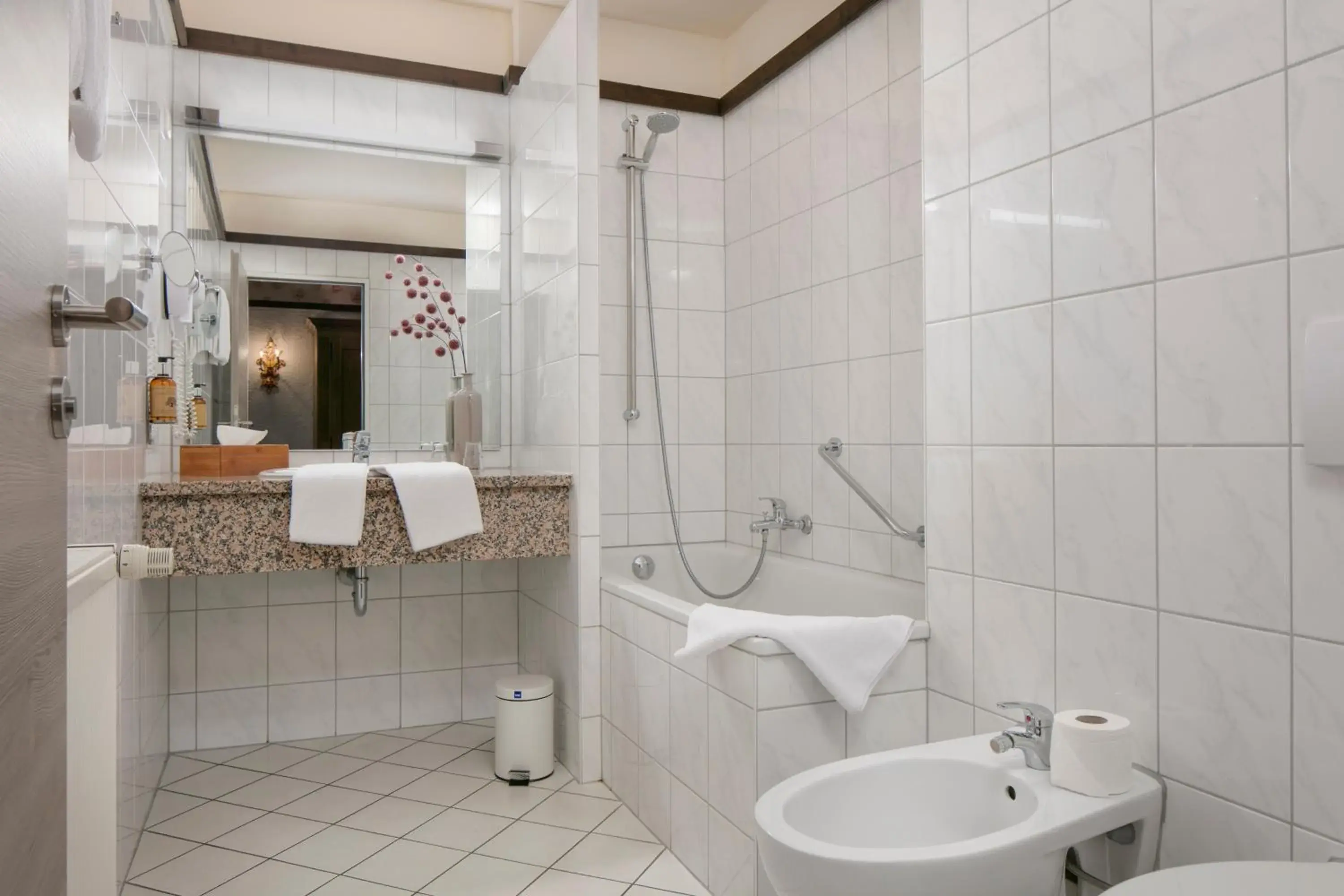 Toilet, Bathroom in Best Western Hotel Mainz