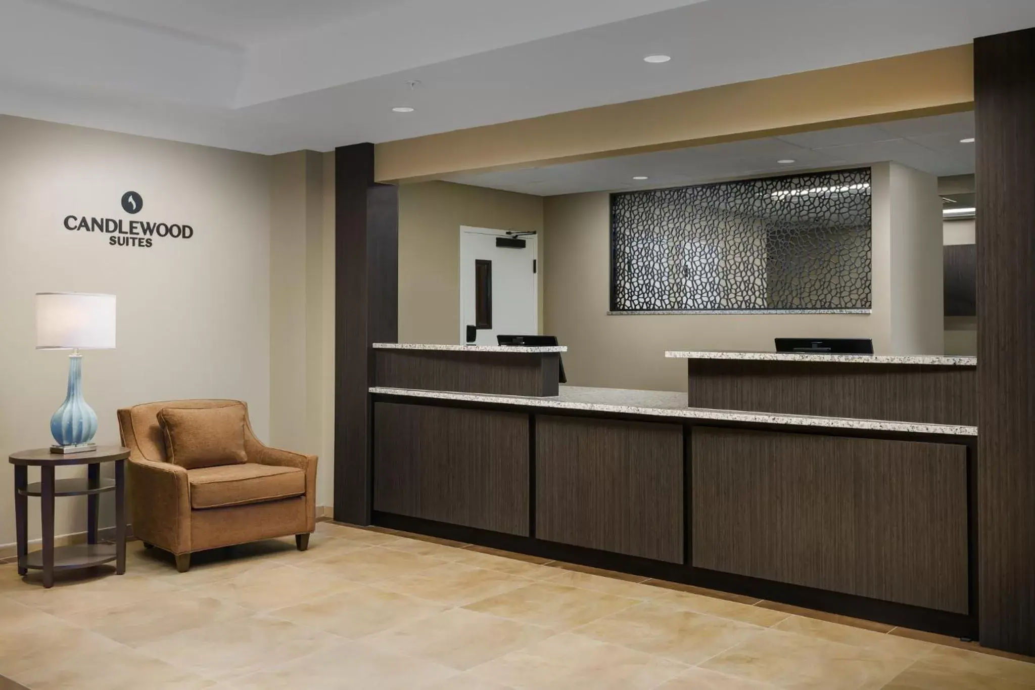 Property building, Lobby/Reception in Candlewood Suites - Orlando - Lake Buena Vista, an IHG Hotel