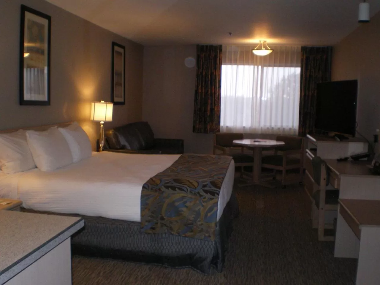 Photo of the whole room in Shilo Inn Suites Hotel - Nampa Suites