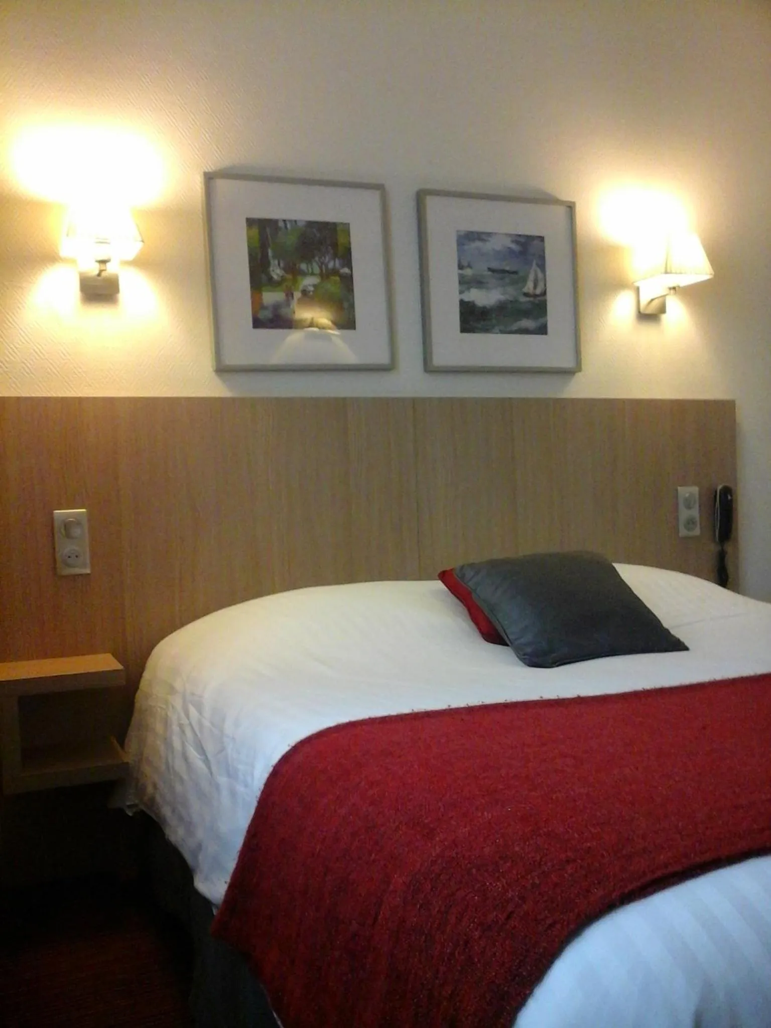 Bed in Hôtel Carmin