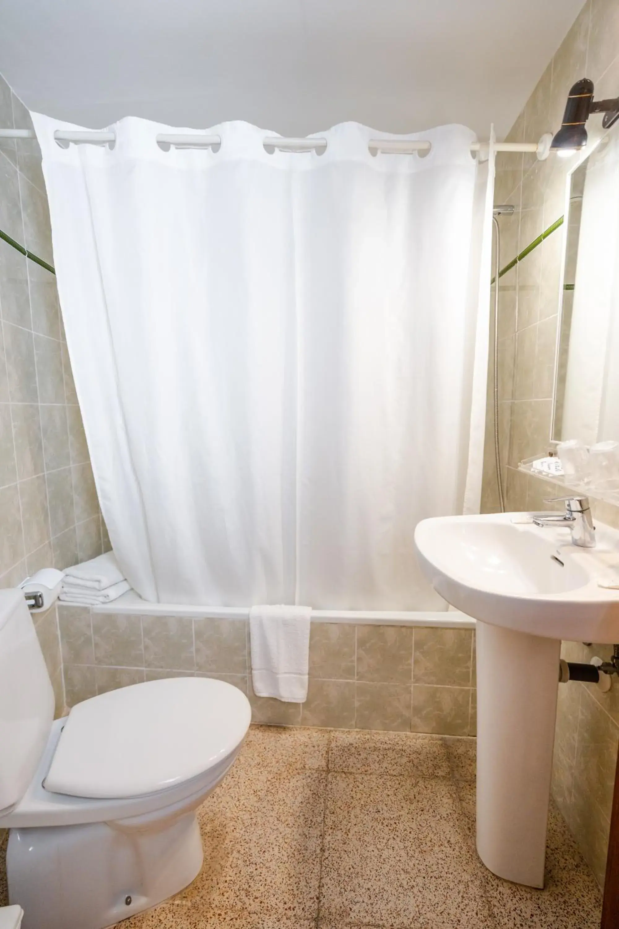 Shower, Bathroom in Eurohotel