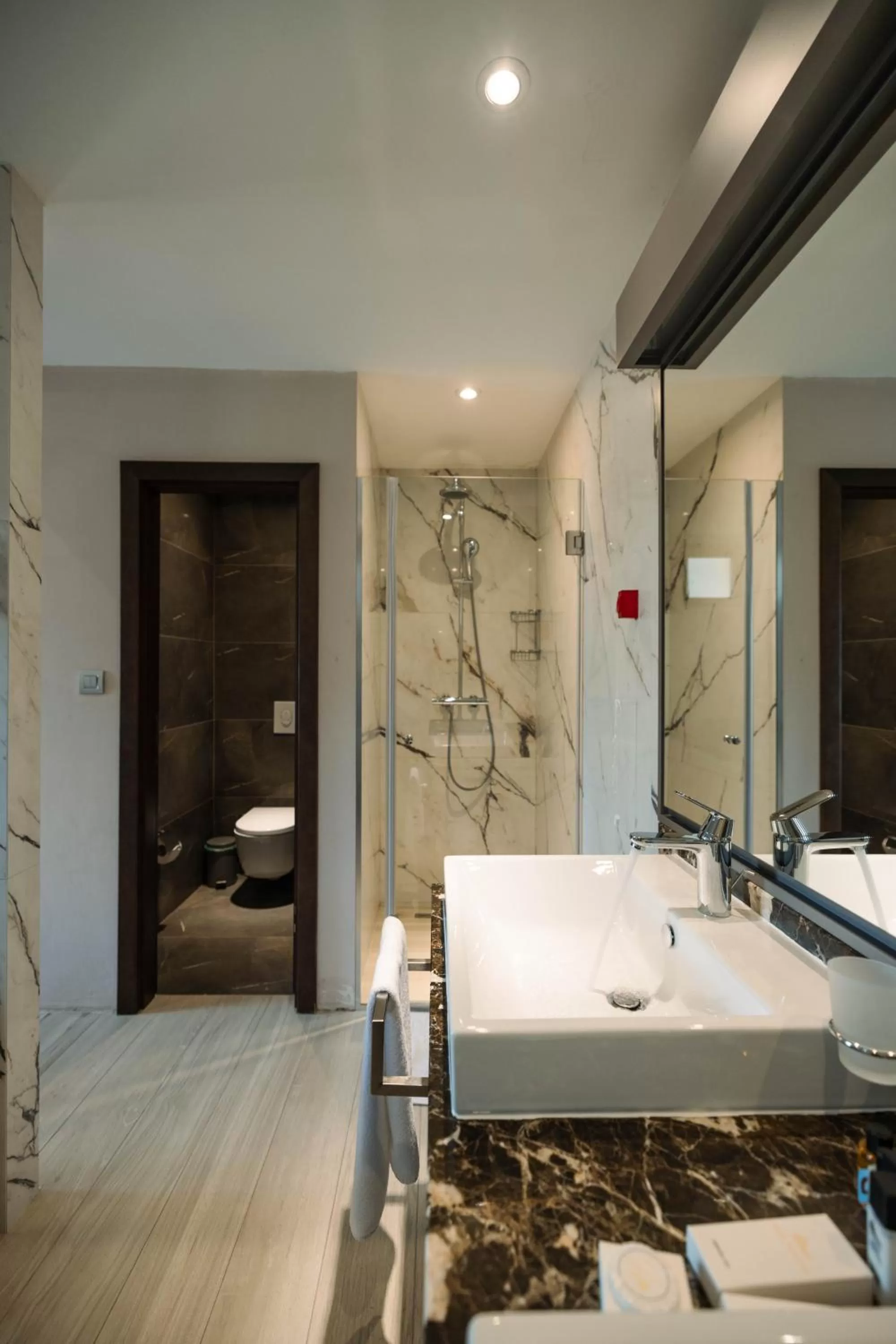 Shower in Hotel Prishtina