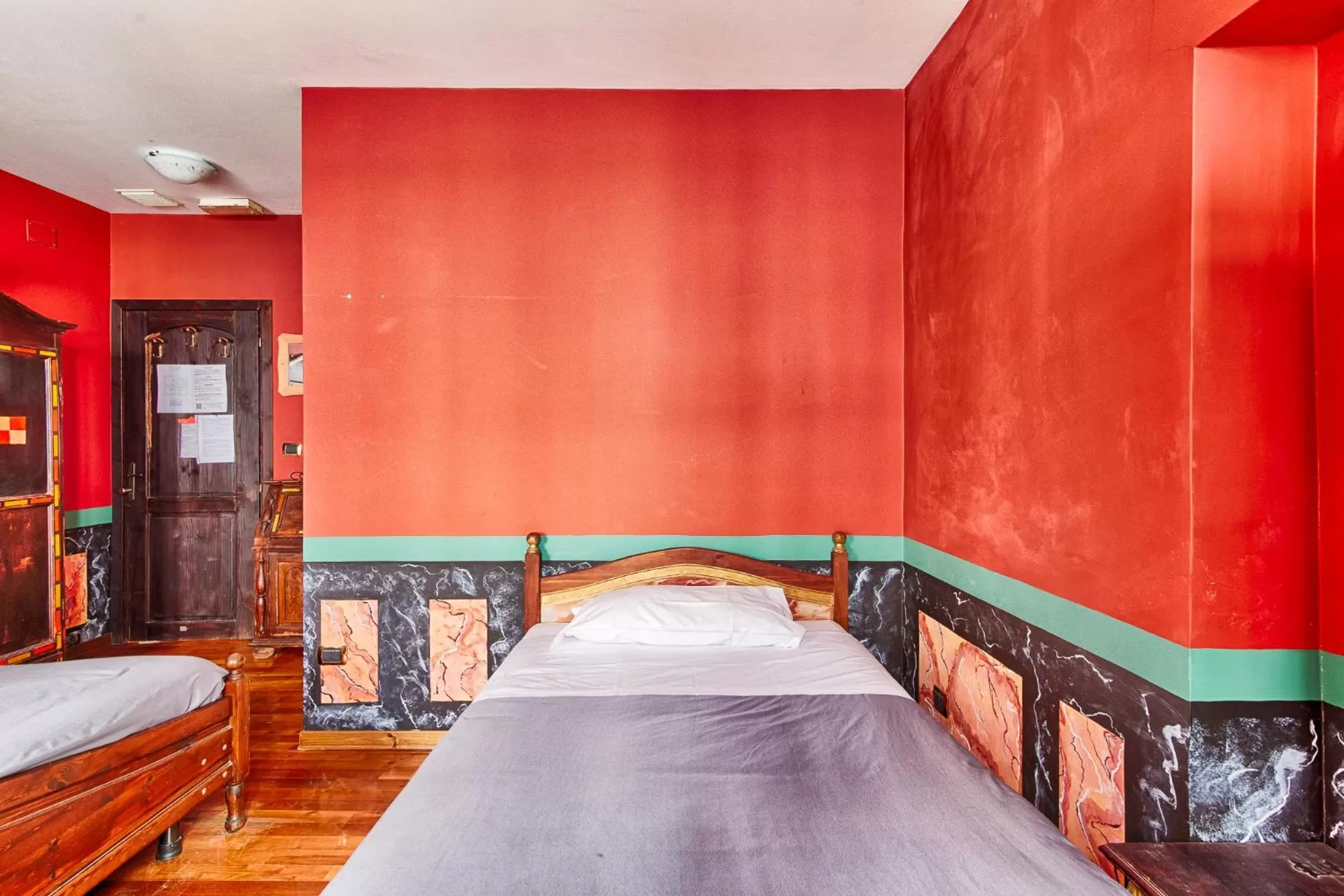 People in Hotel Portacavana