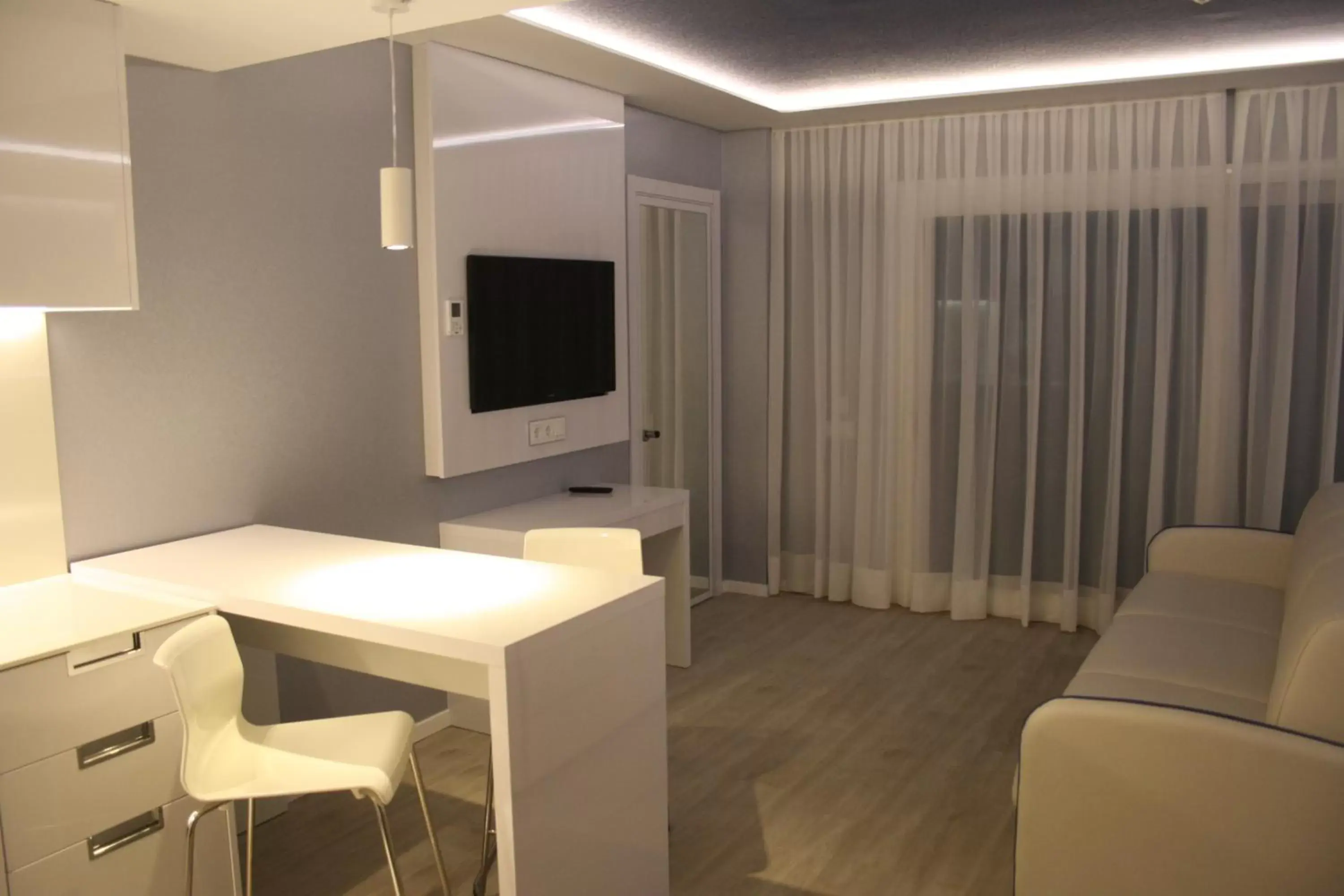 Living room, Lounge/Bar in Masd Mediterraneo Hotel Apartamentos Spa