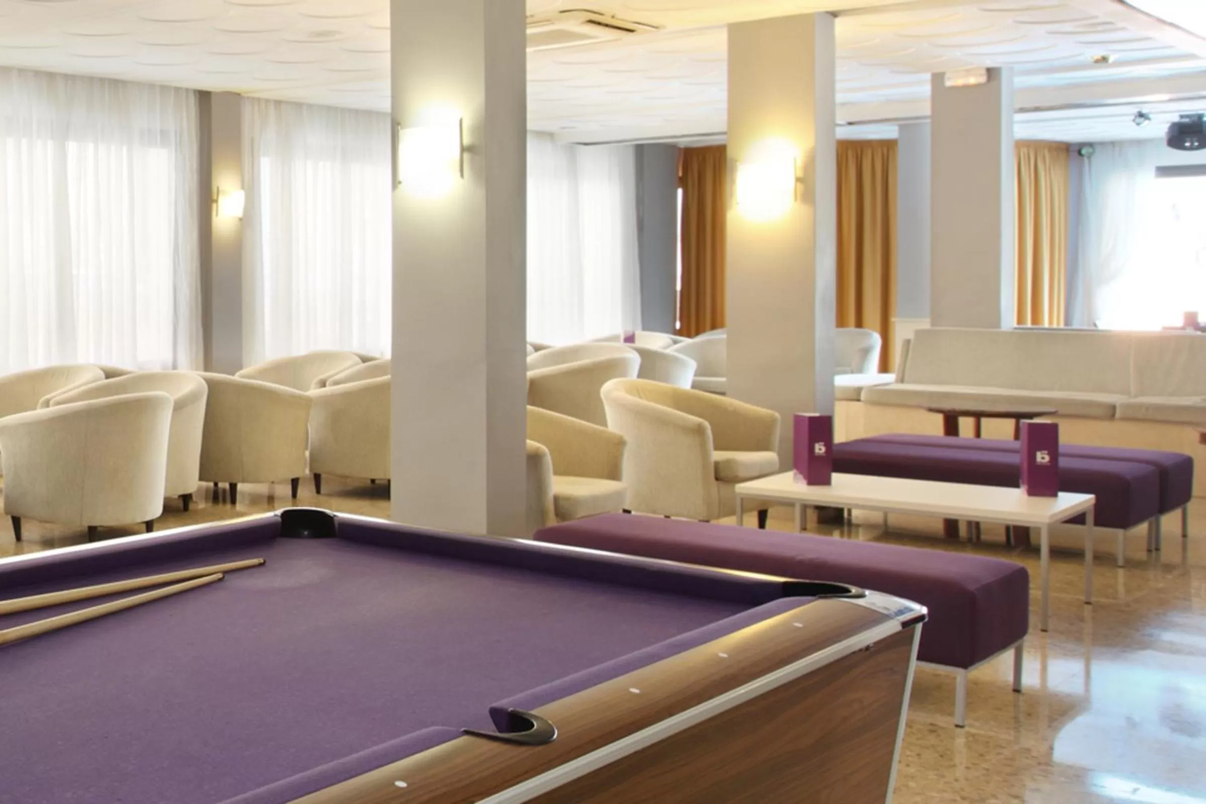 Billiard in Hotel Brasil