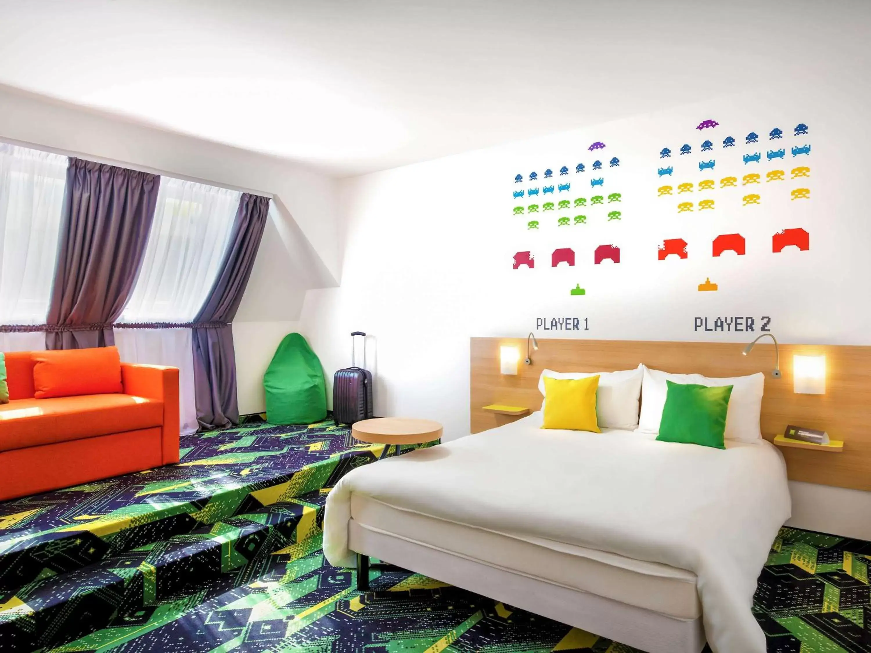 Photo of the whole room in Ibis Styles Budapest Center