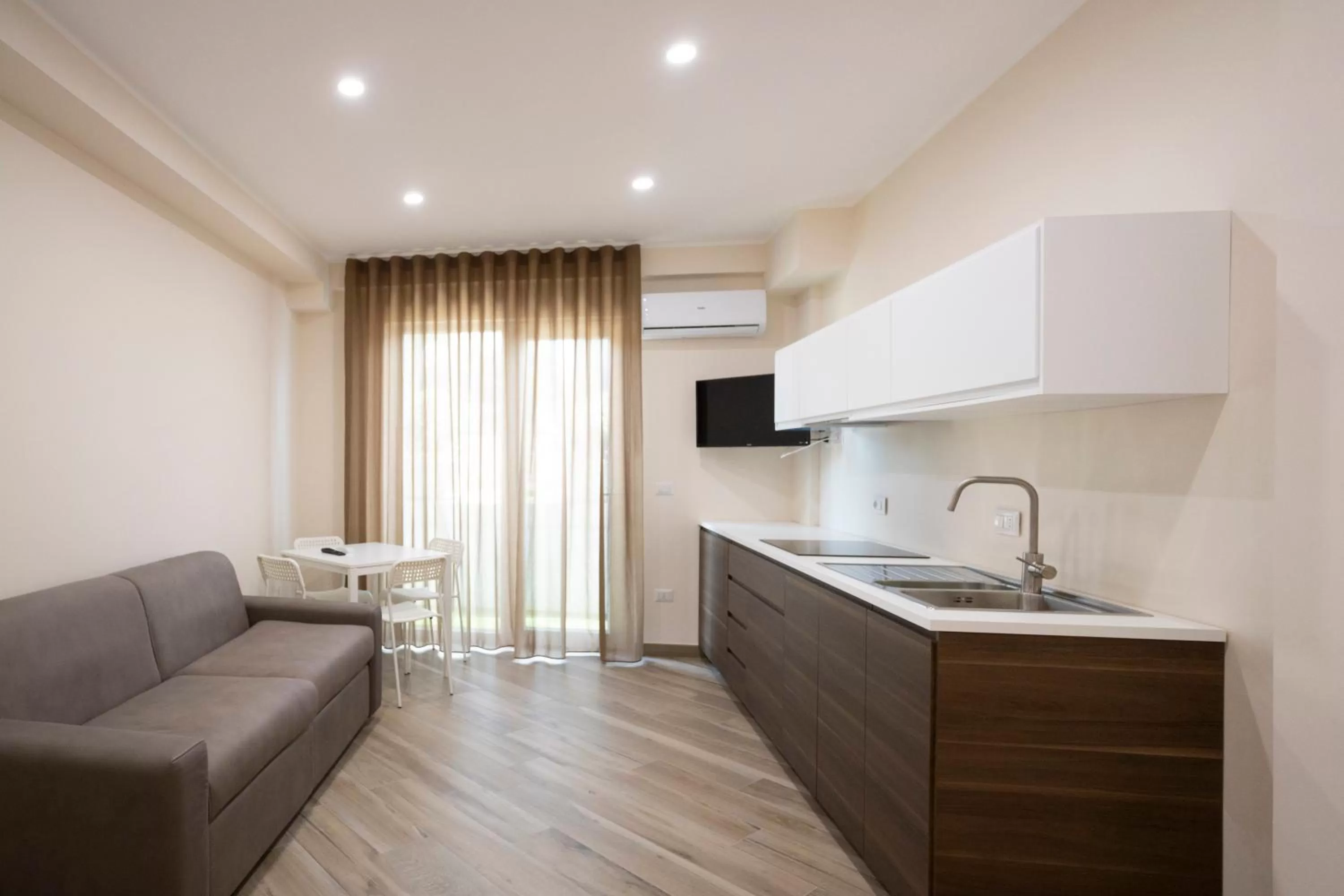 Photo of the whole room in Residence O'Sole Mio Pompei