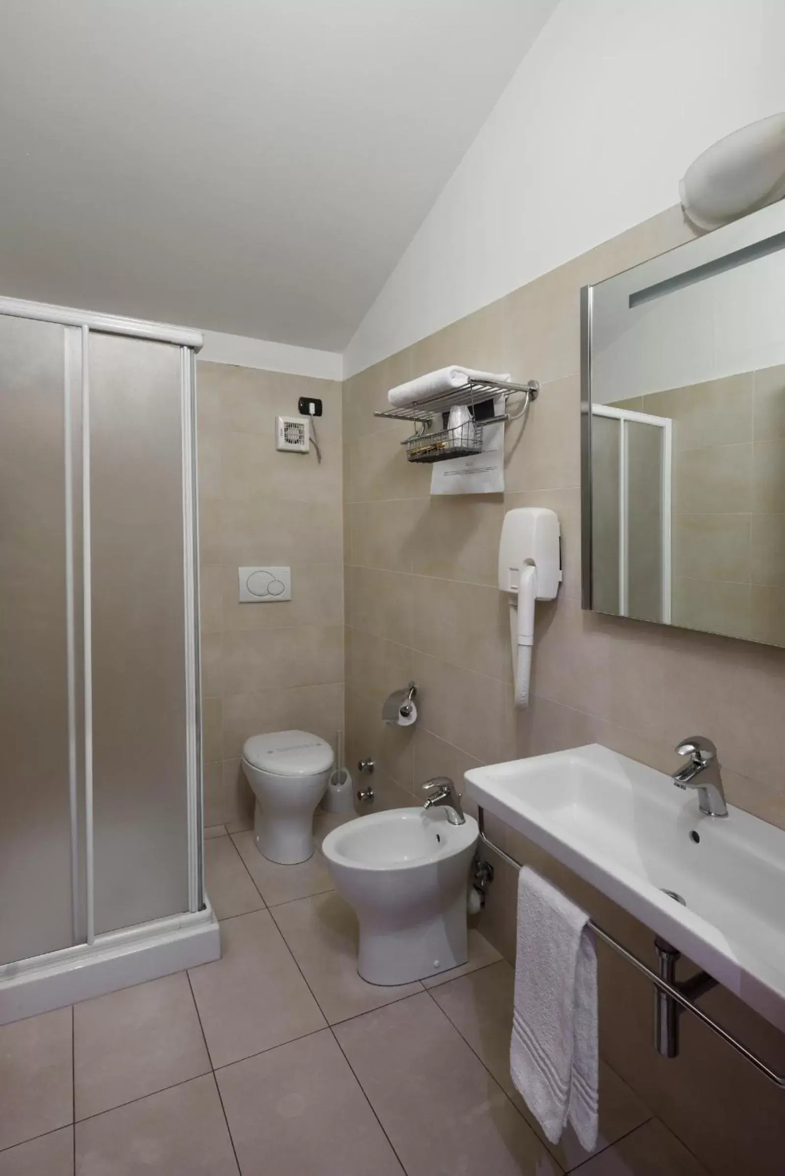 Bathroom in Hotel Villa Glicini