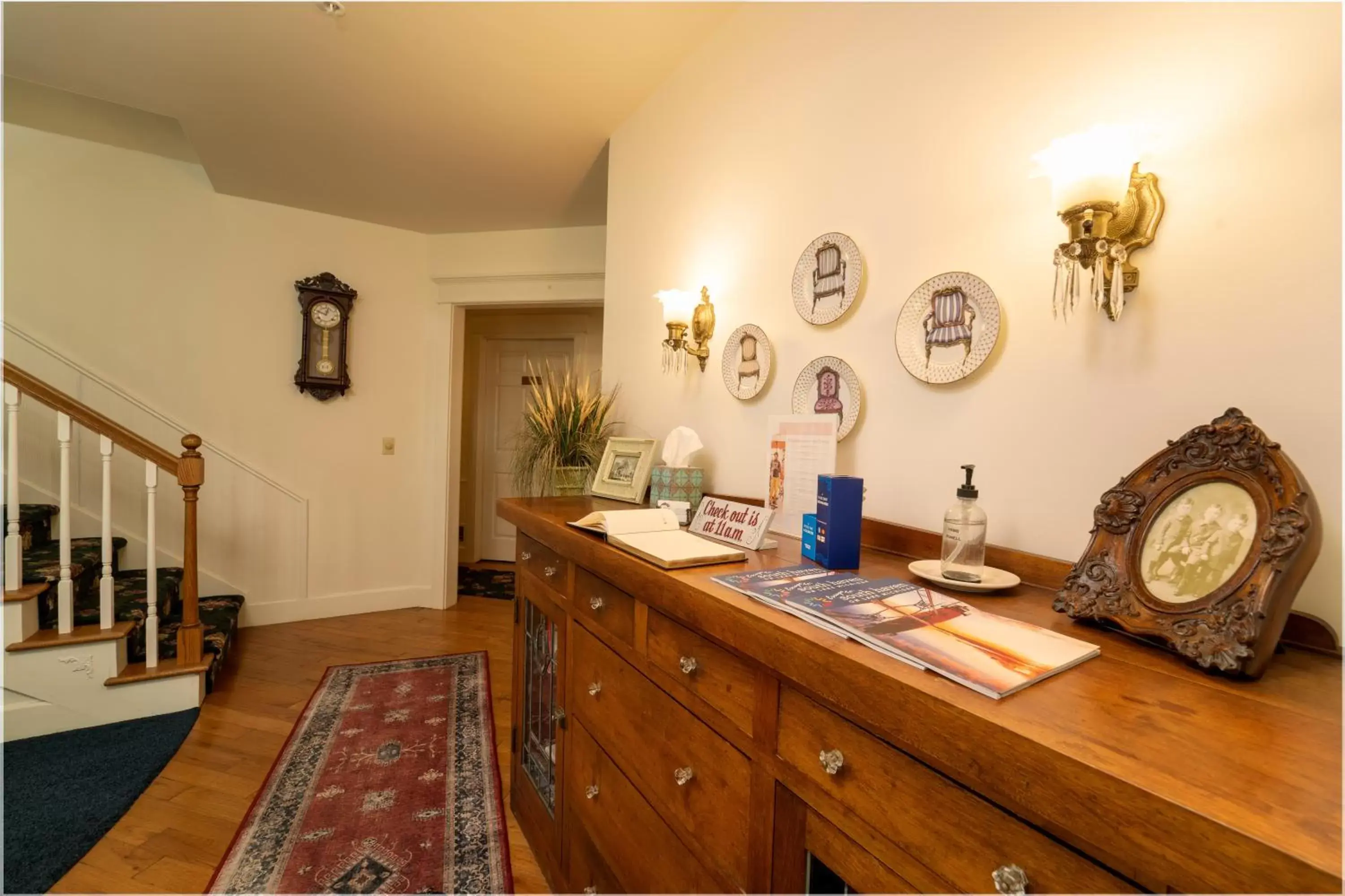 Facade/entrance in Yelton Manor Bed and Breakfast Facade/entrance in Yelton Manor Bed and Breakfast