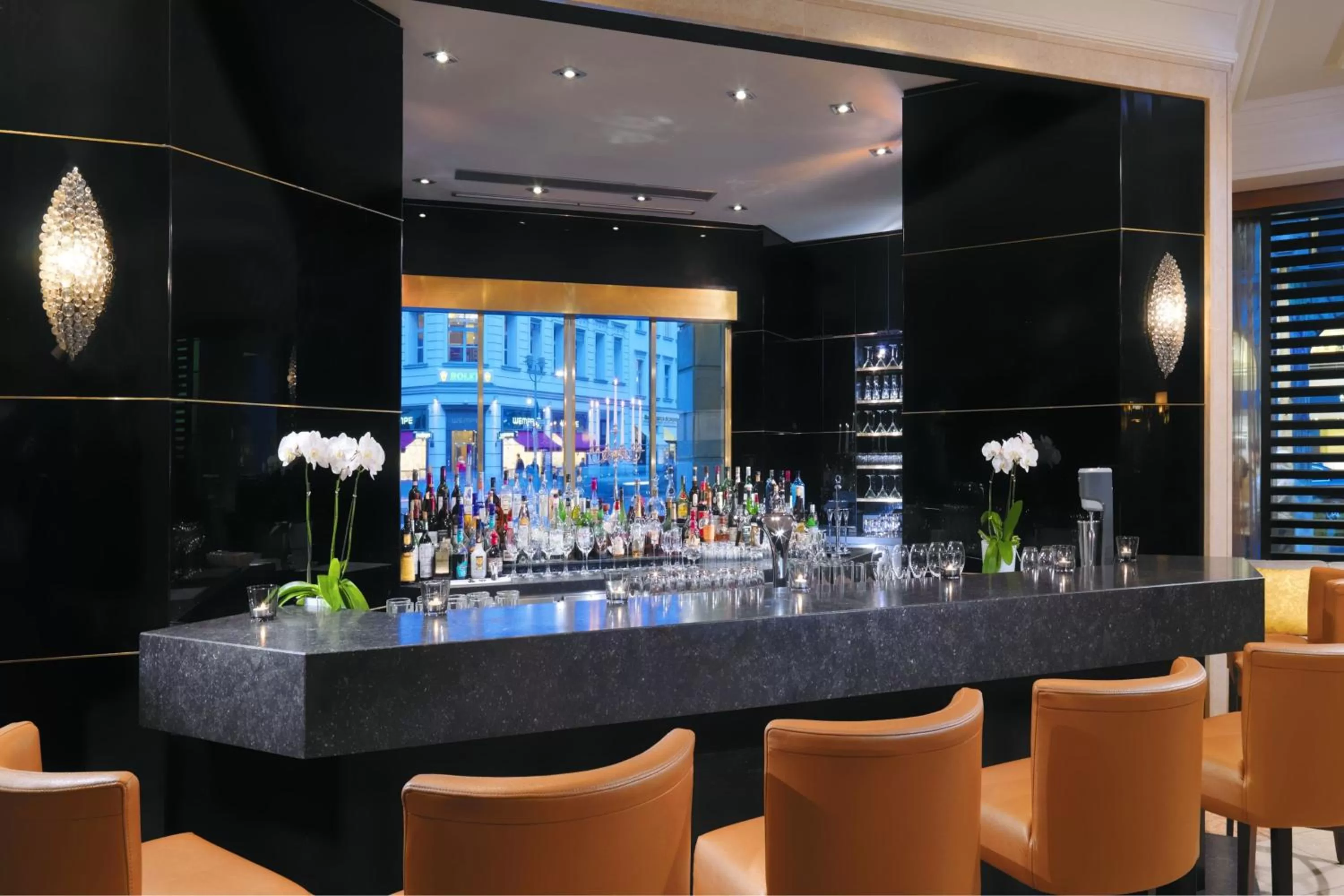 Lounge or bar in The Westin Grand Berlin