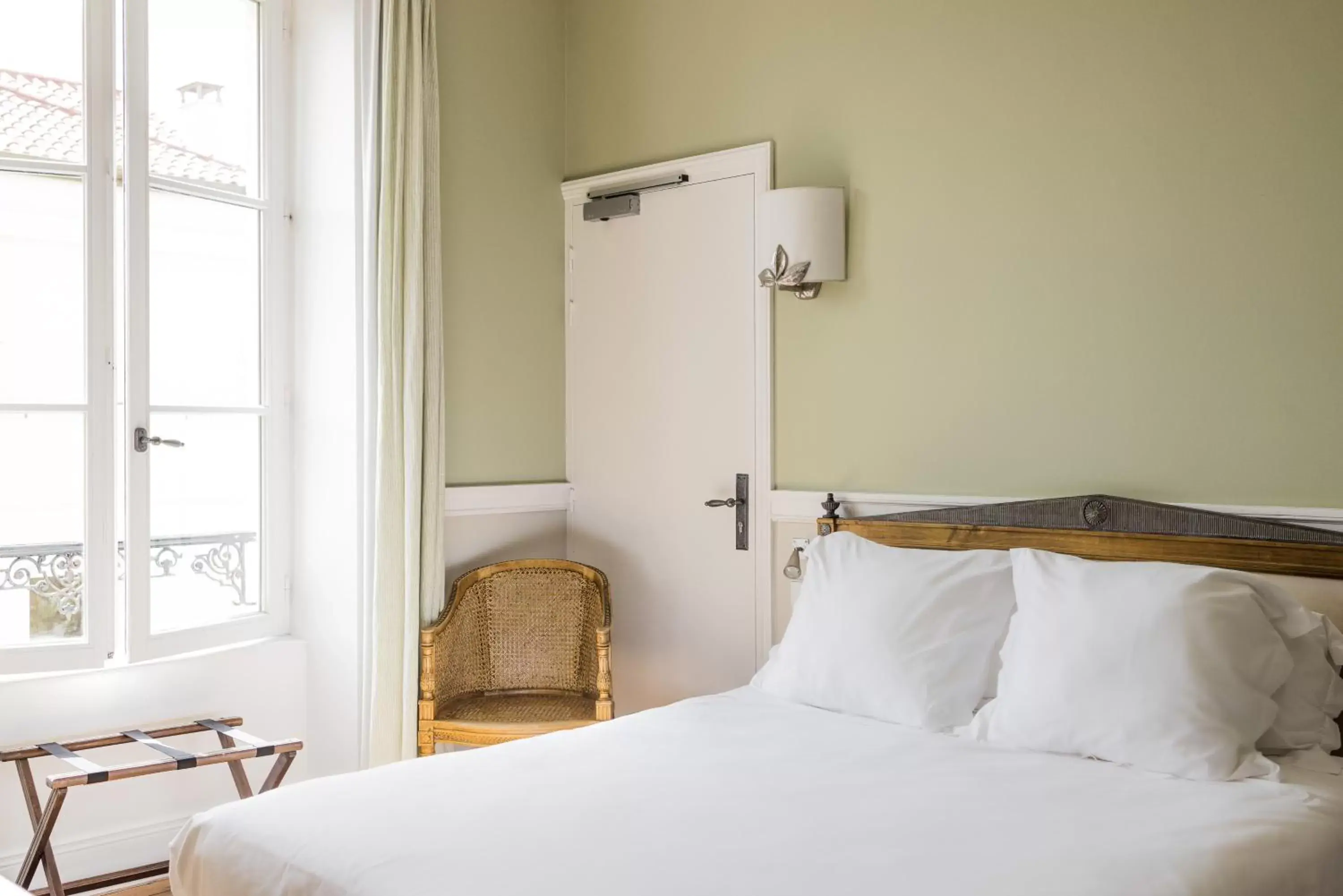 Bedroom in Hotel Saint Julien