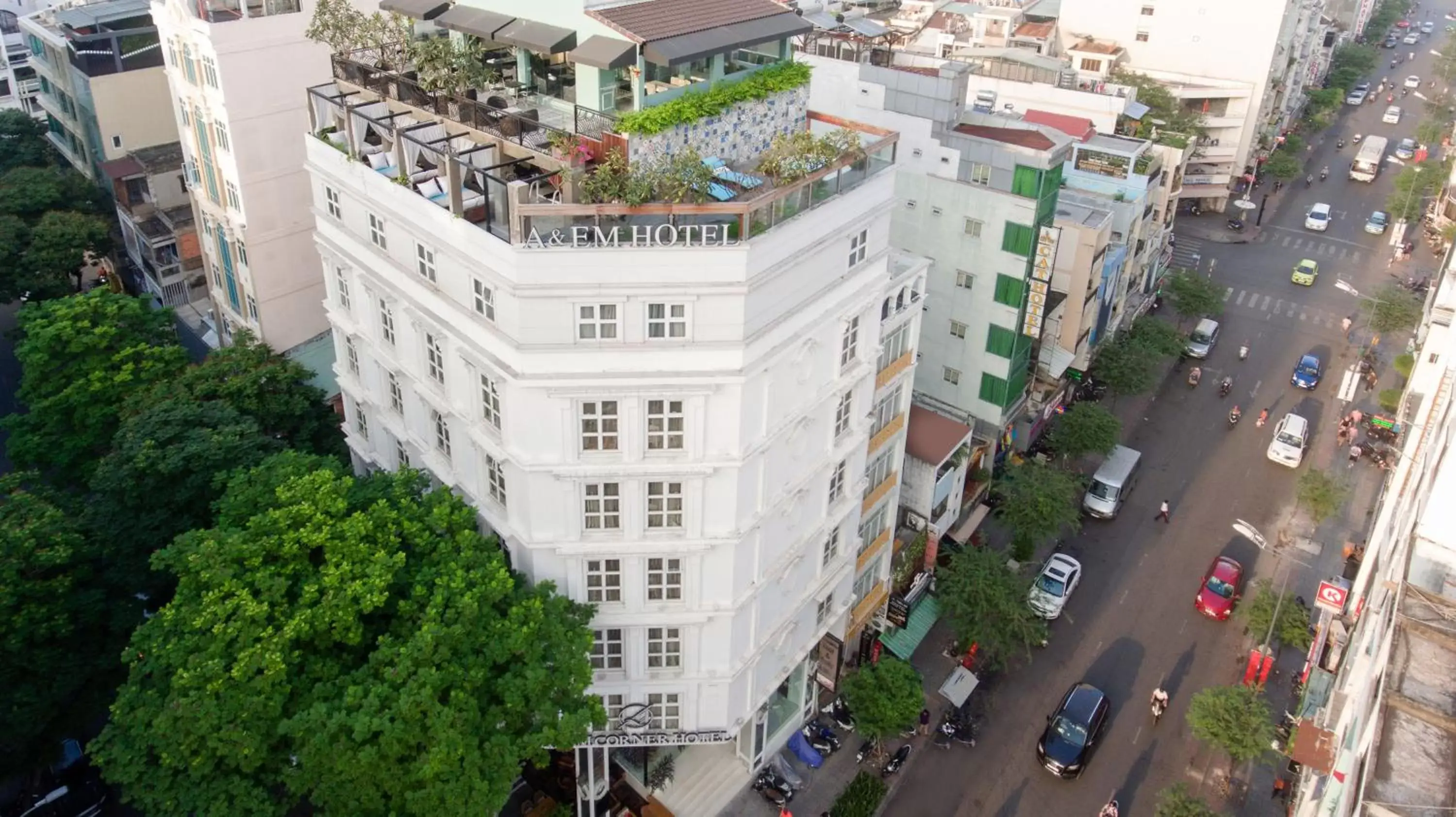 Property building, Bird's-eye View in A&EM 280 Le Thanh Ton Hotel & Spa