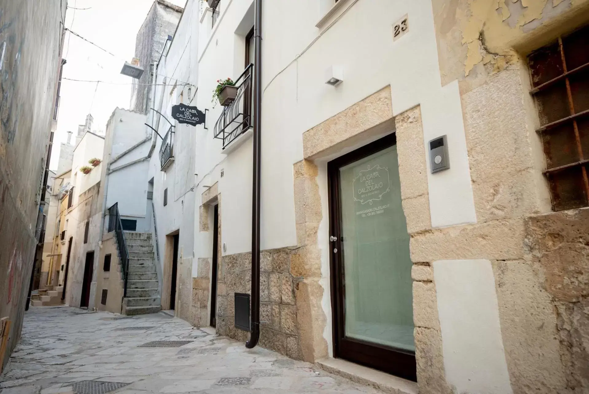 Facade/entrance, Property Building in La casa del calzolaio