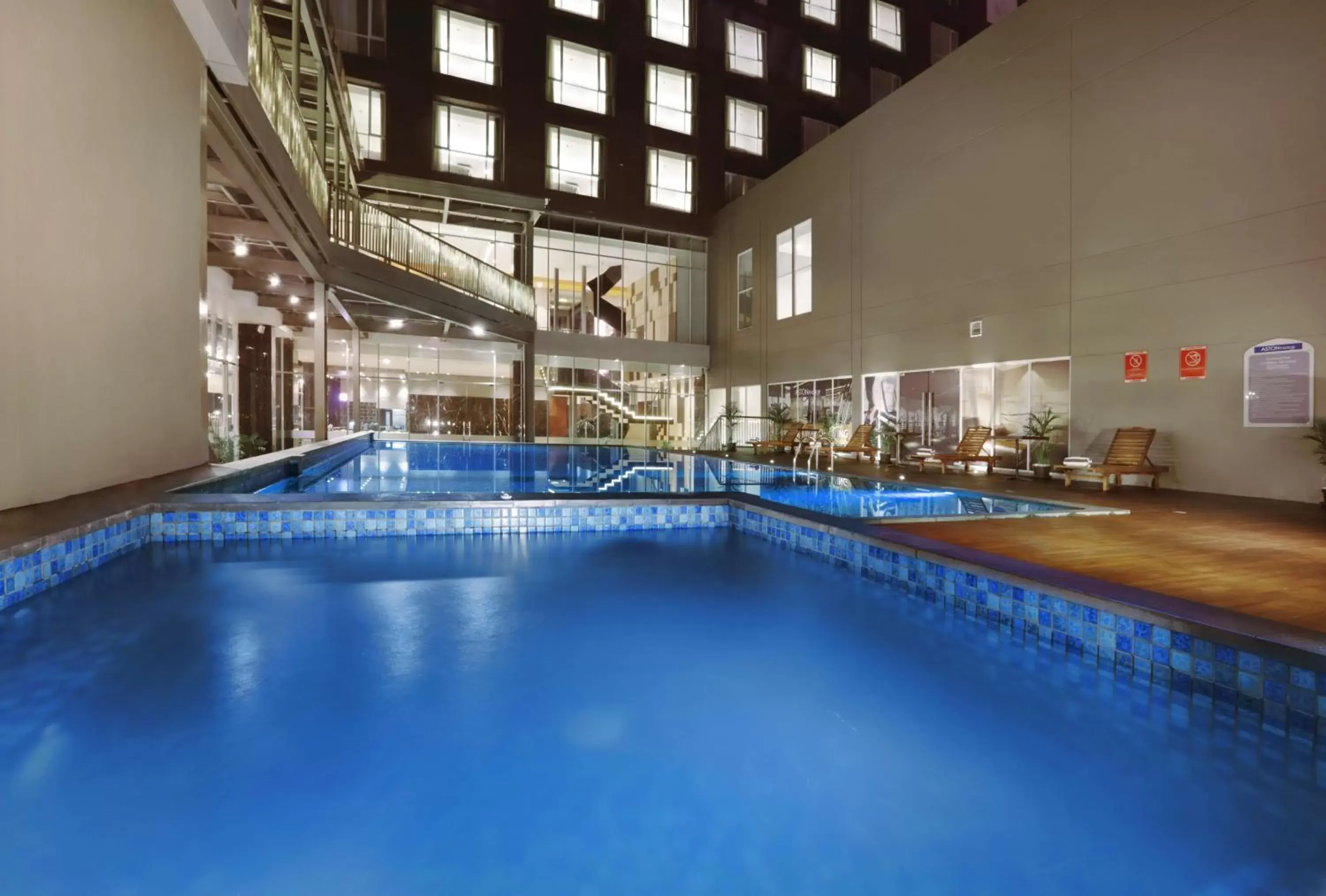 Swimming Pool in ASTON Pasteur