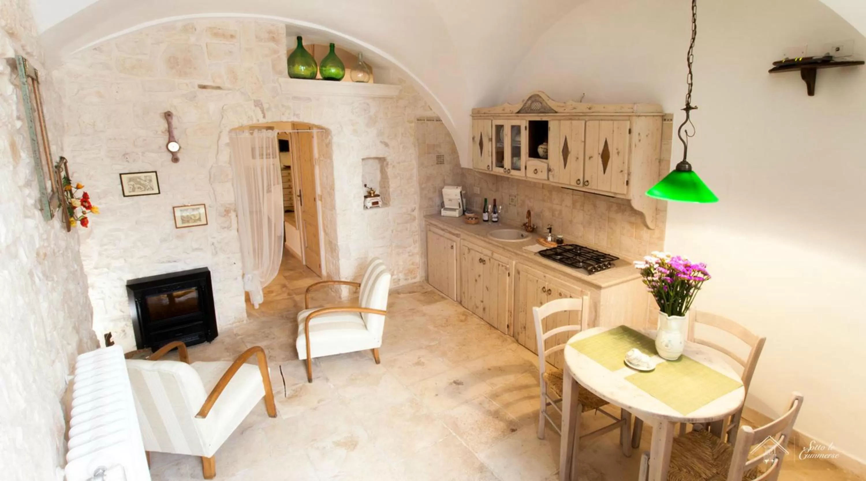 Coffee/tea facilities in Albergo Diffuso Sotto le Cummerse