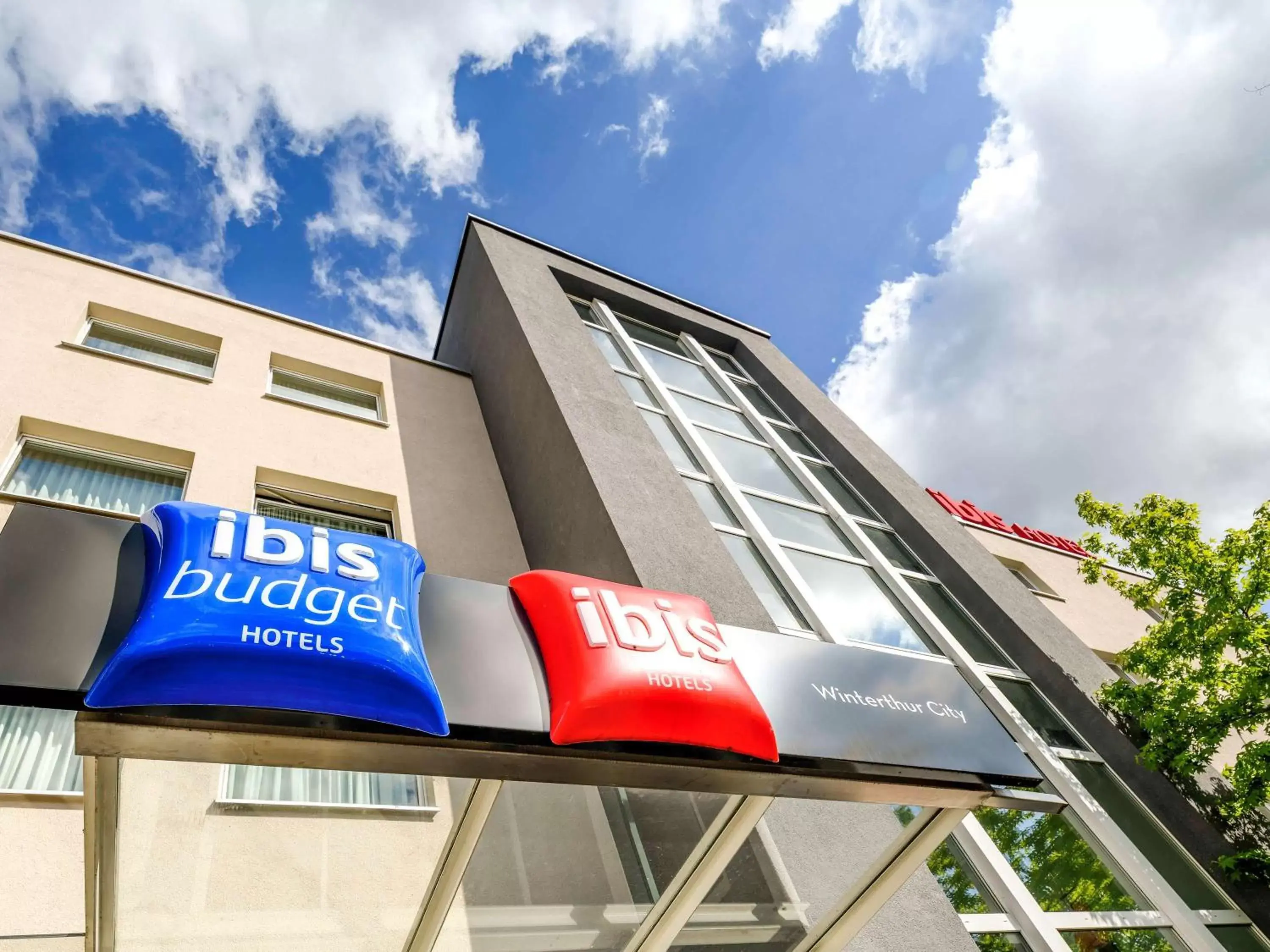 Property building, Property Logo/Sign in ibis budget Winterthur